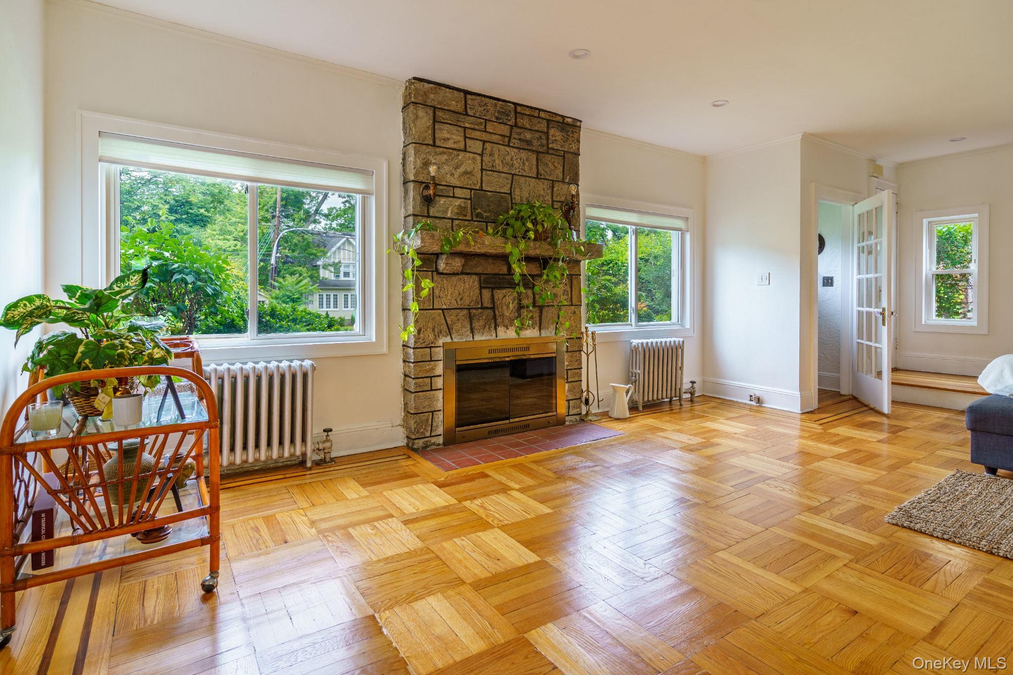 9 Esplanade – For Sale photo 11
