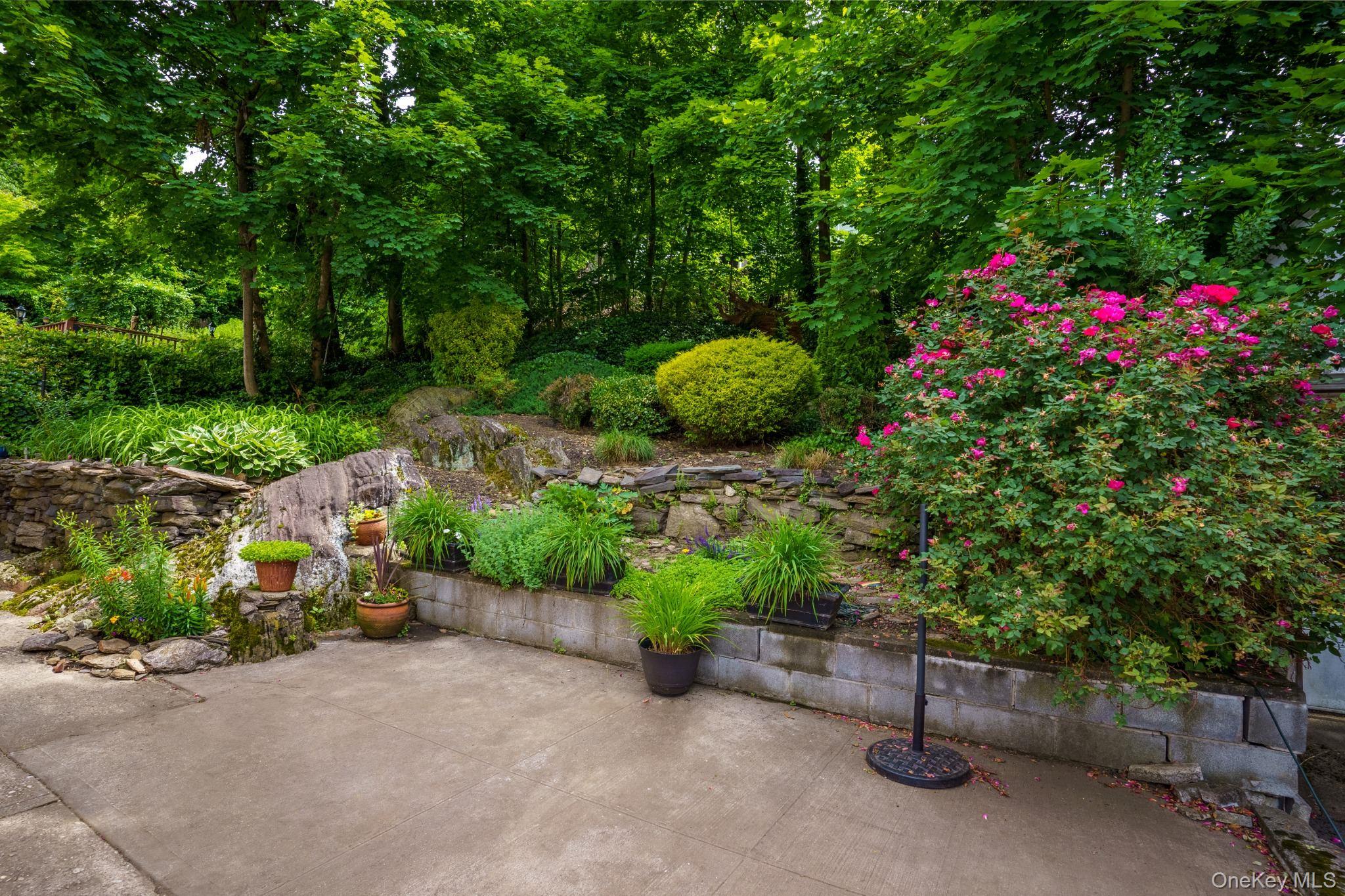 9 Esplanade – For Sale photo 14