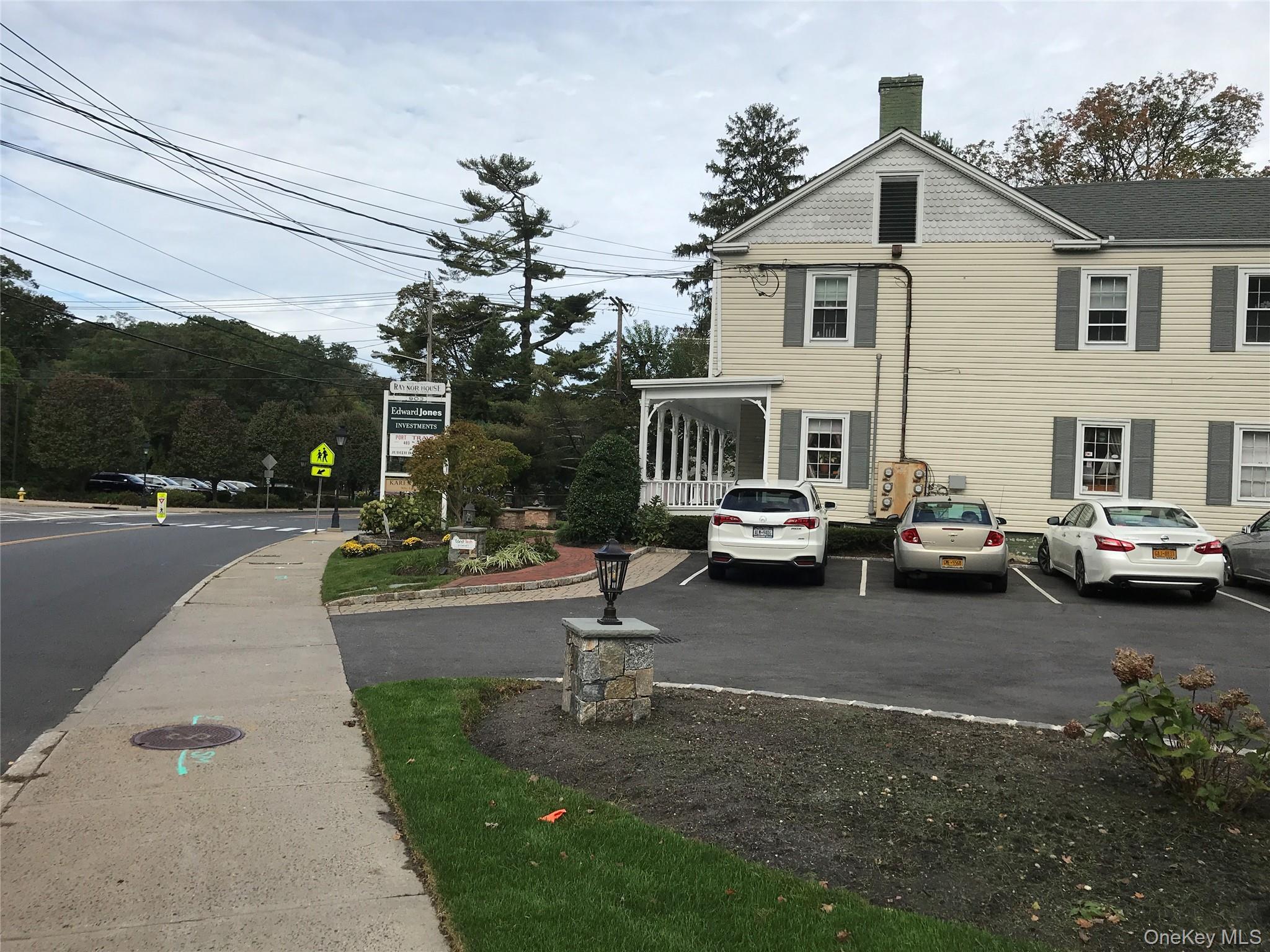 903 Main Street, Unit 203 photo 10