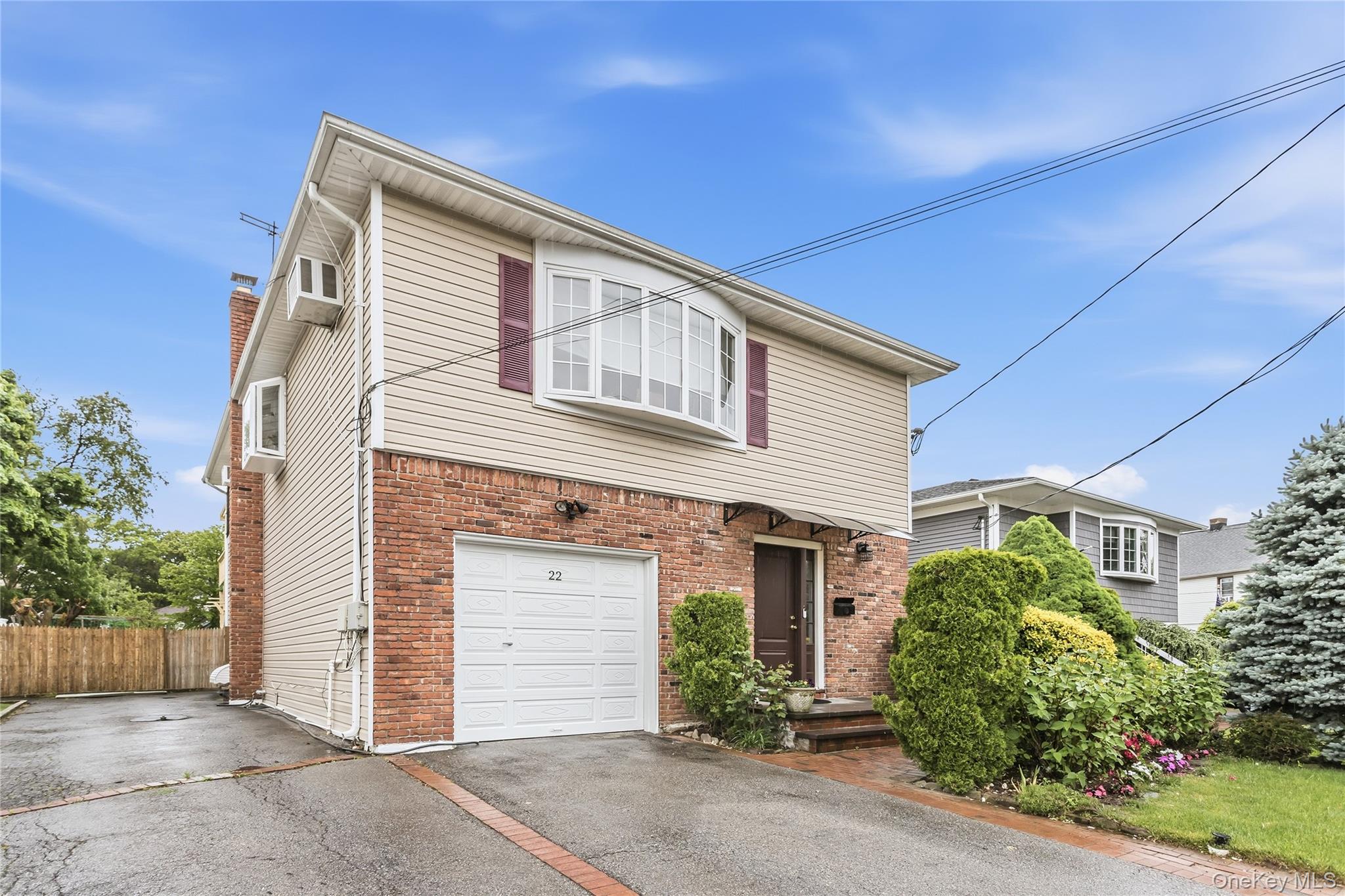 22 Wood Street – For Sale photo 3