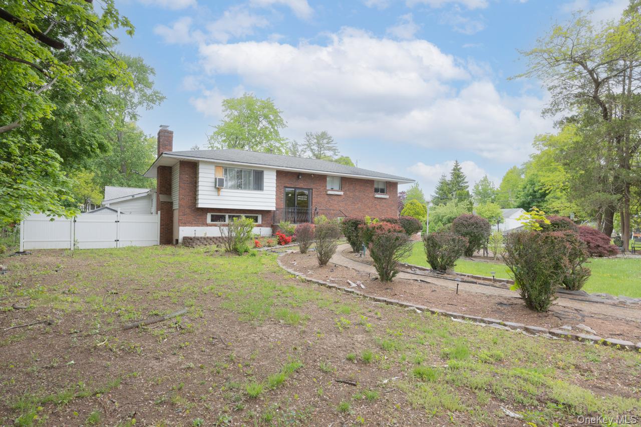 60 College Avenue, Unit 1 – Upper photo 15