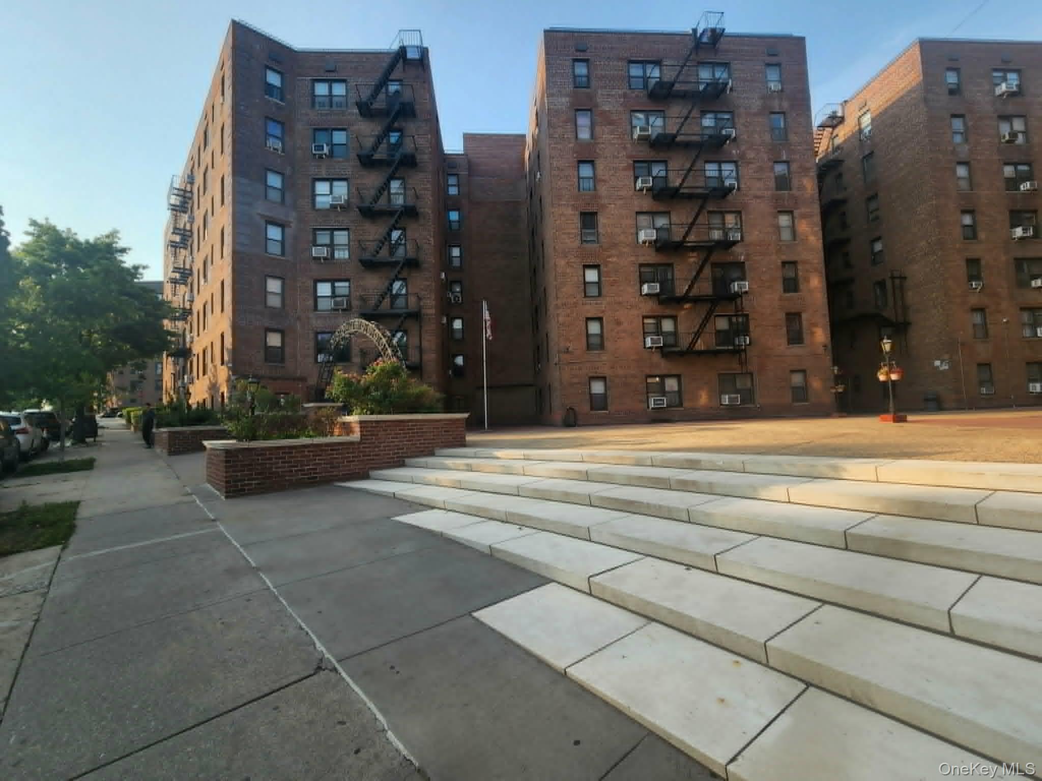 83-75 Woodhaven Boulevard – For Rent photo 3