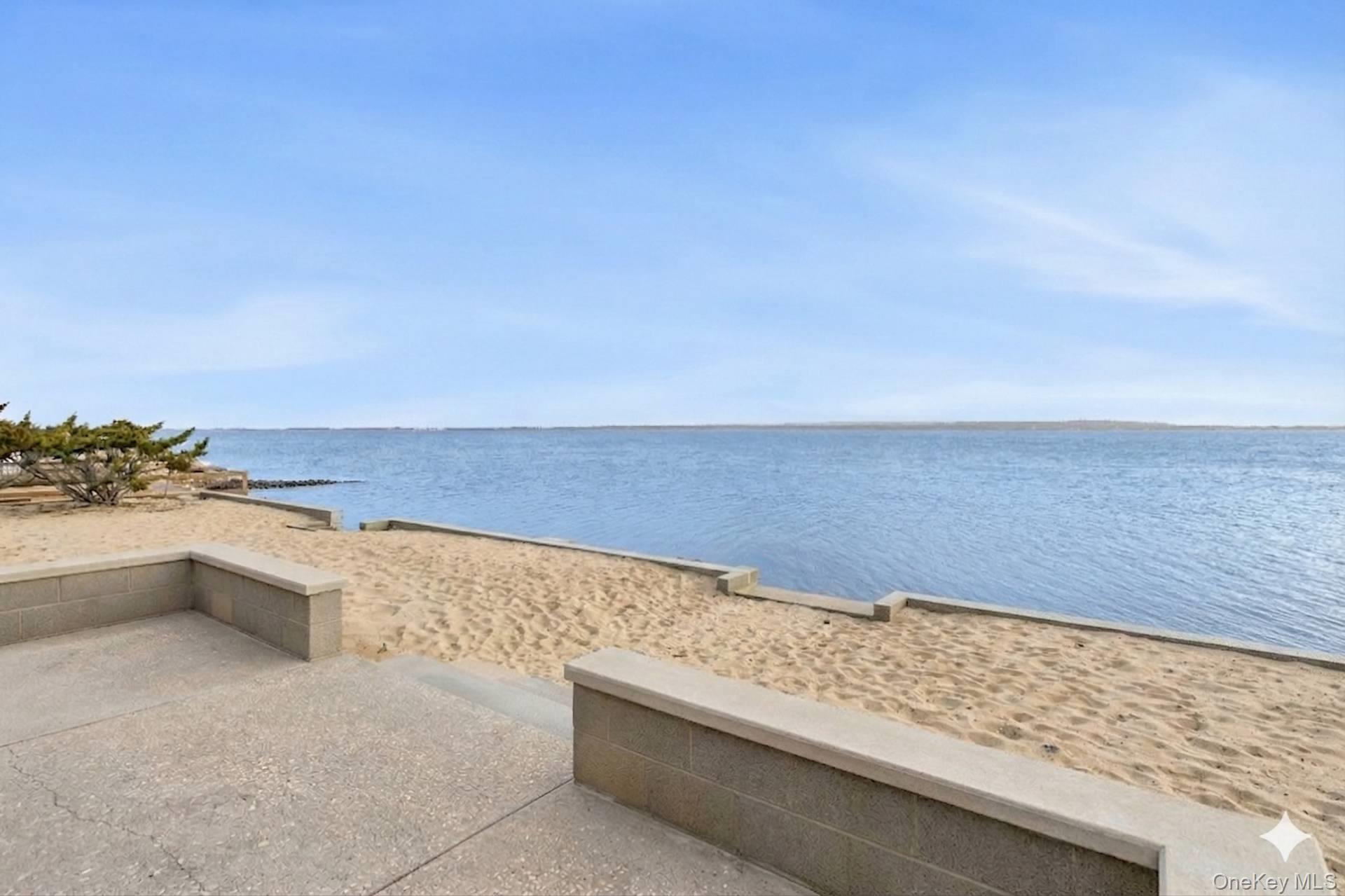 154 Shore Drive E – For Sale