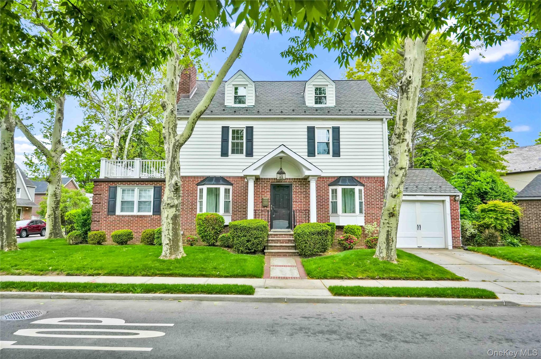 21405 53rd Avenue – For Sale