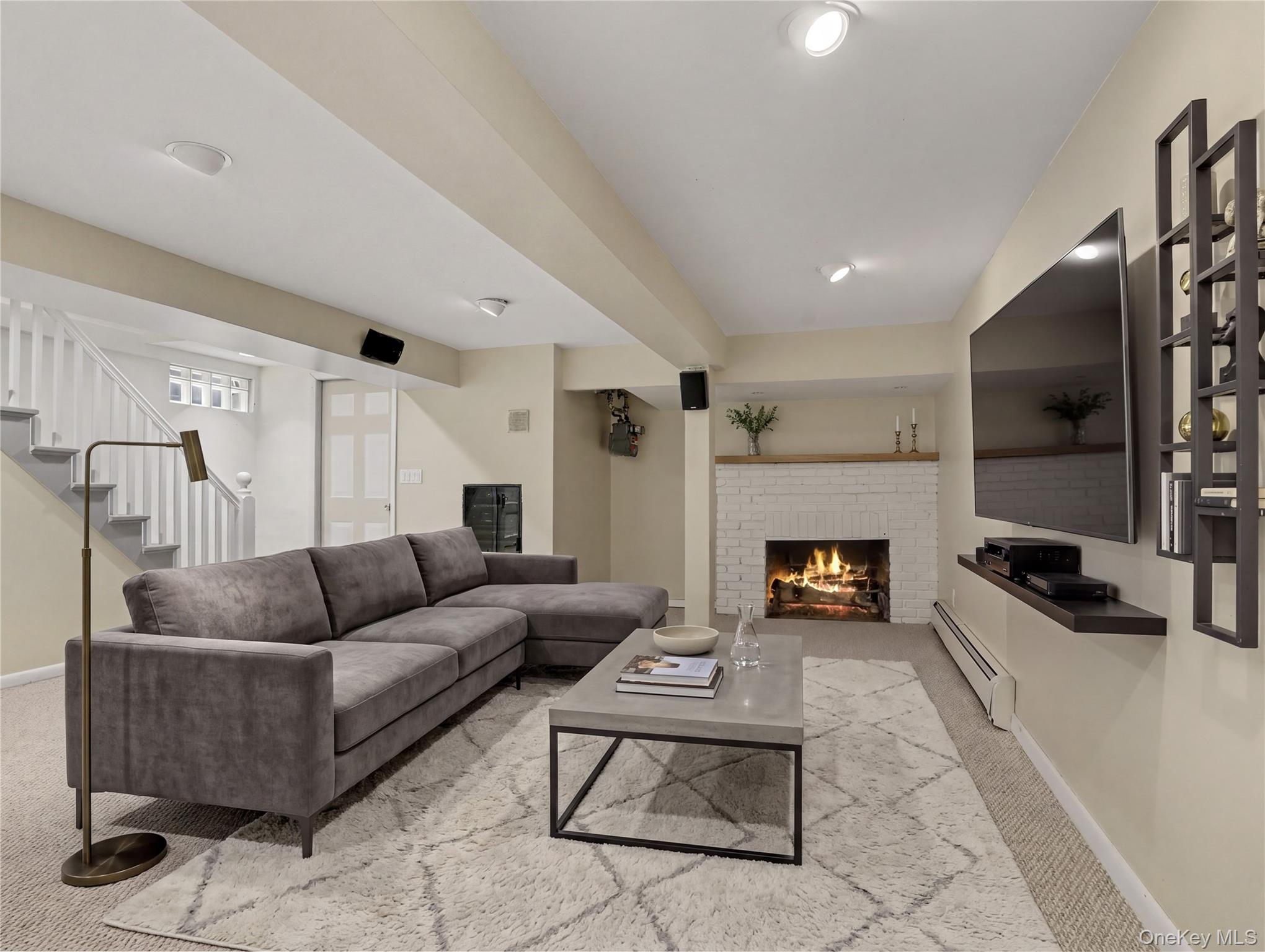 7 Huntwood Place – For Sale photo 23