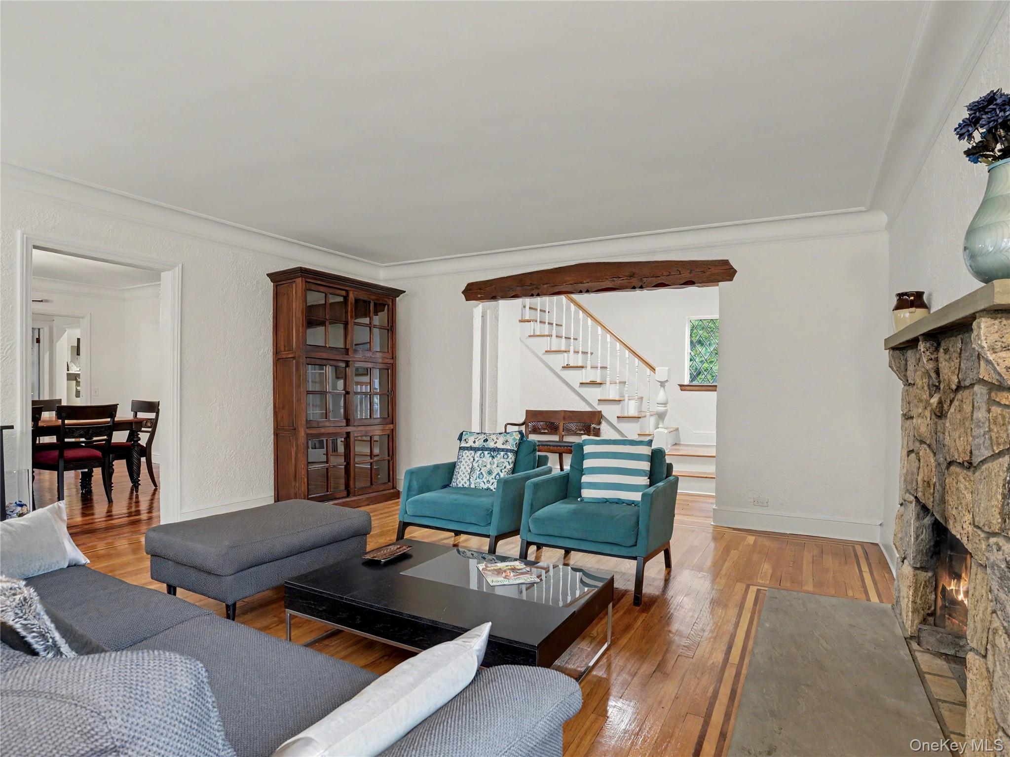 7 Huntwood Place – For Sale photo 7
