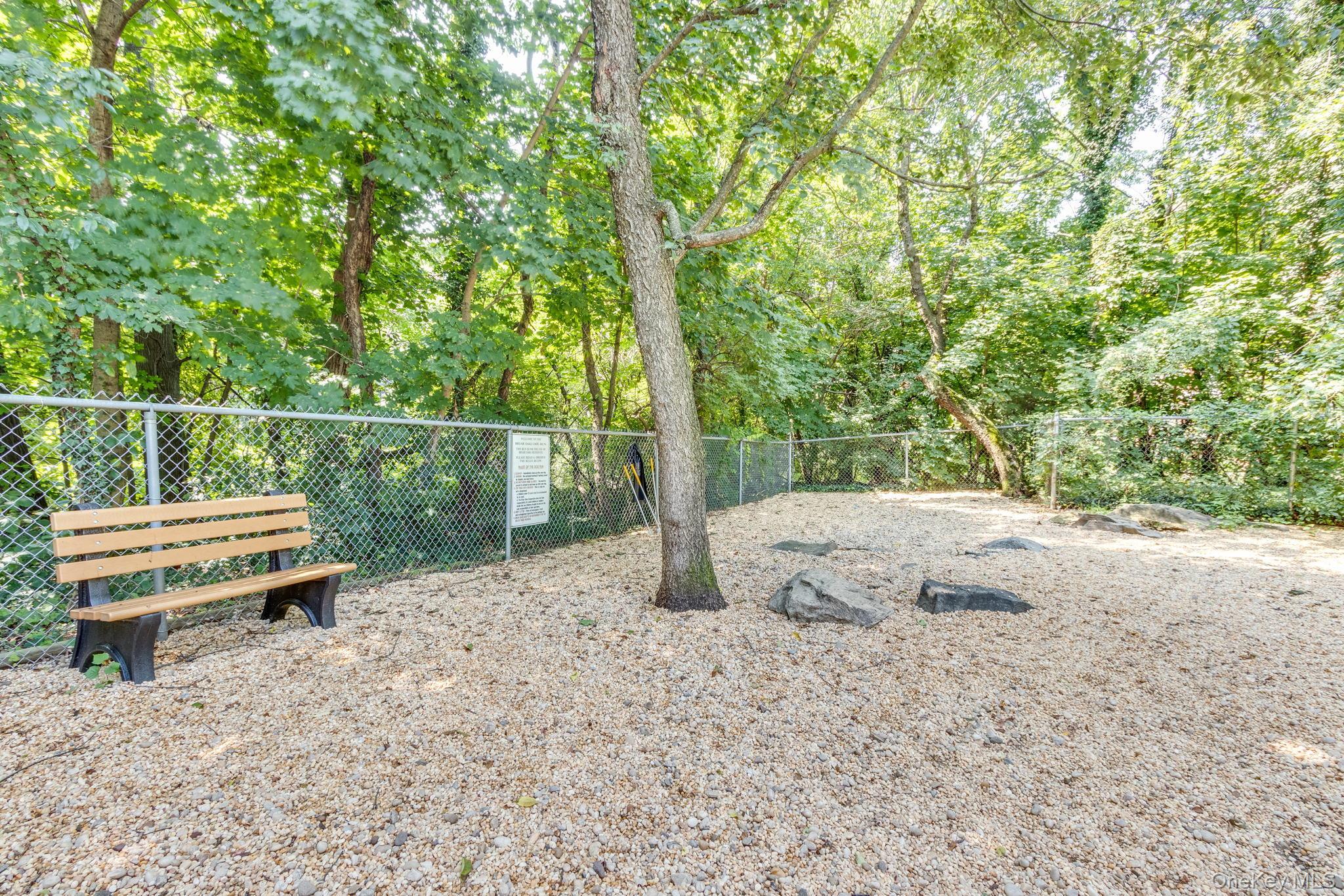 4555 Henry Hudson Parkway, Unit 805 photo 45