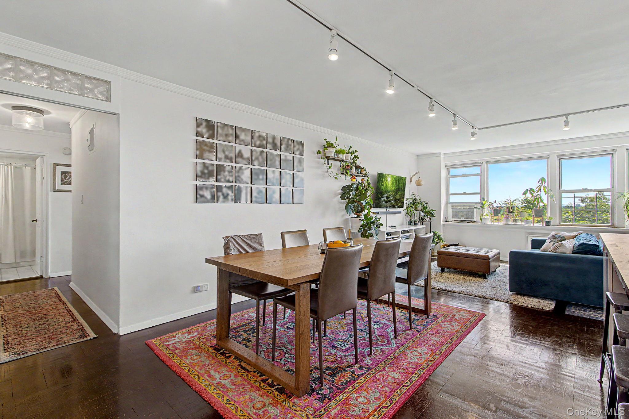 4555 Henry Hudson Parkway, Unit 805 photo 20