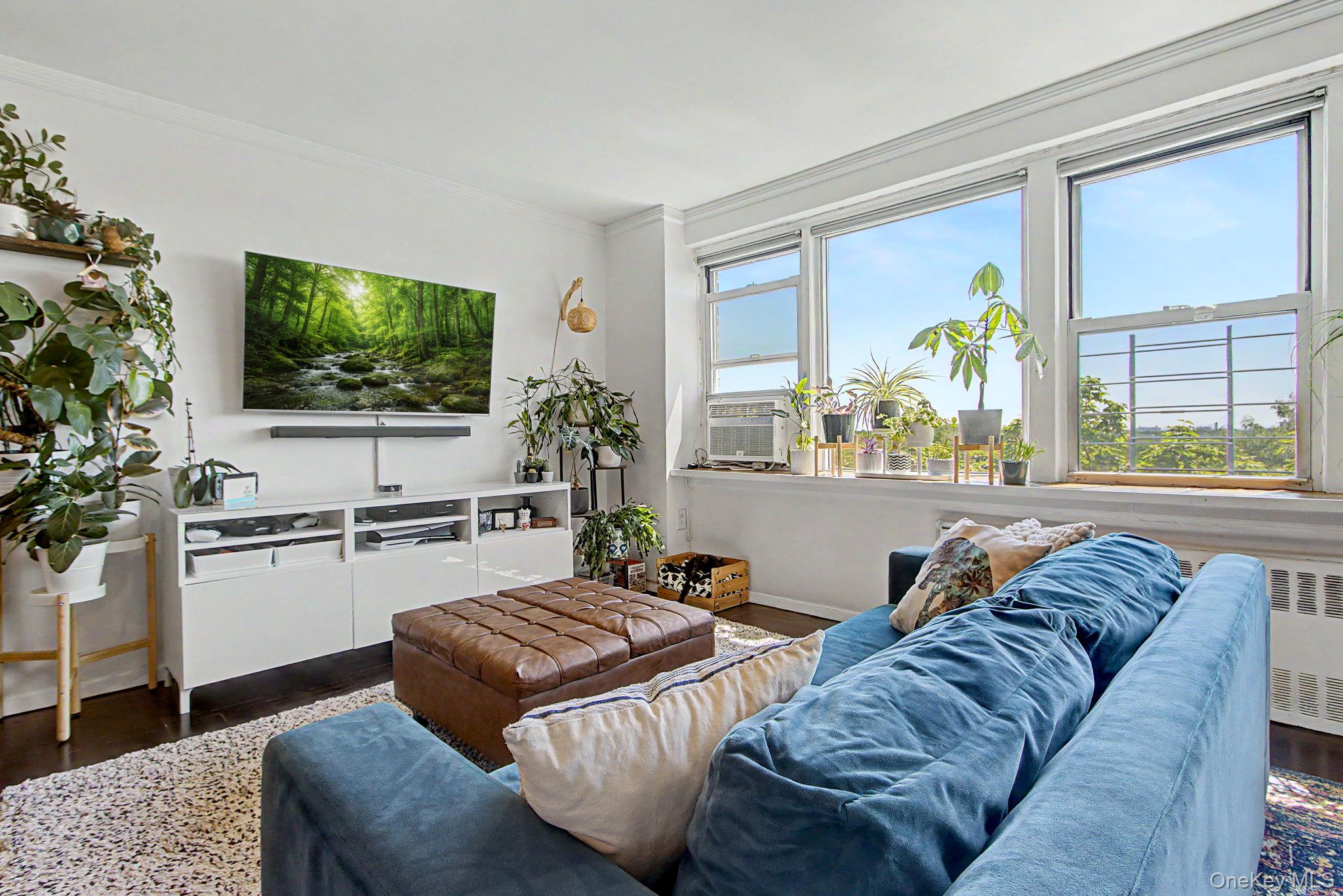 4555 Henry Hudson Parkway, Unit 805 photo 10
