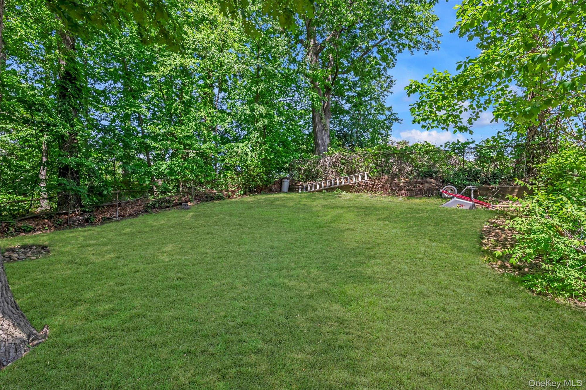 18042 Aberdeen Road – For Sale photo 24