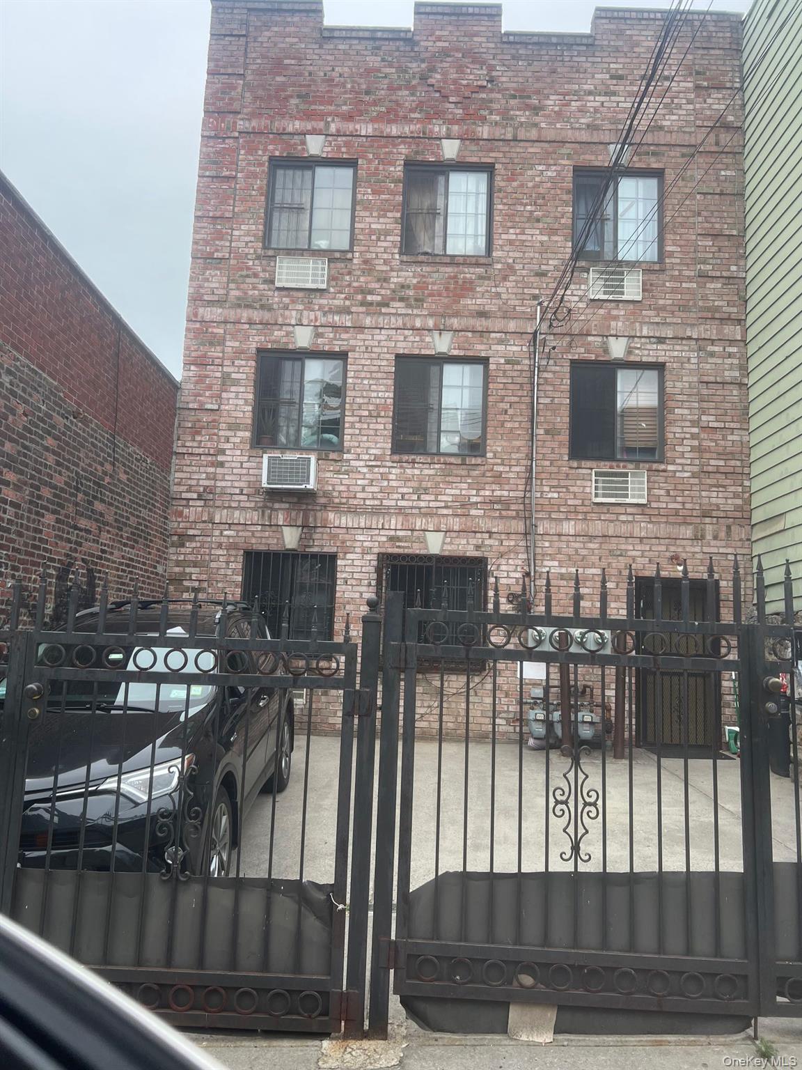 1297 Clay Avenue – For Sale