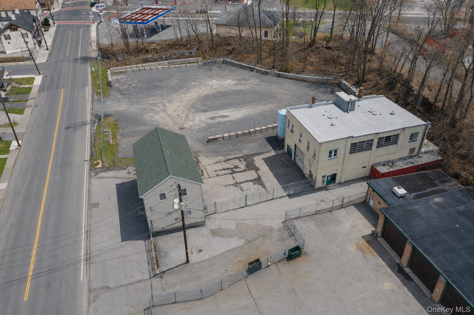 96 Monhagen Avenue, Unit 90
