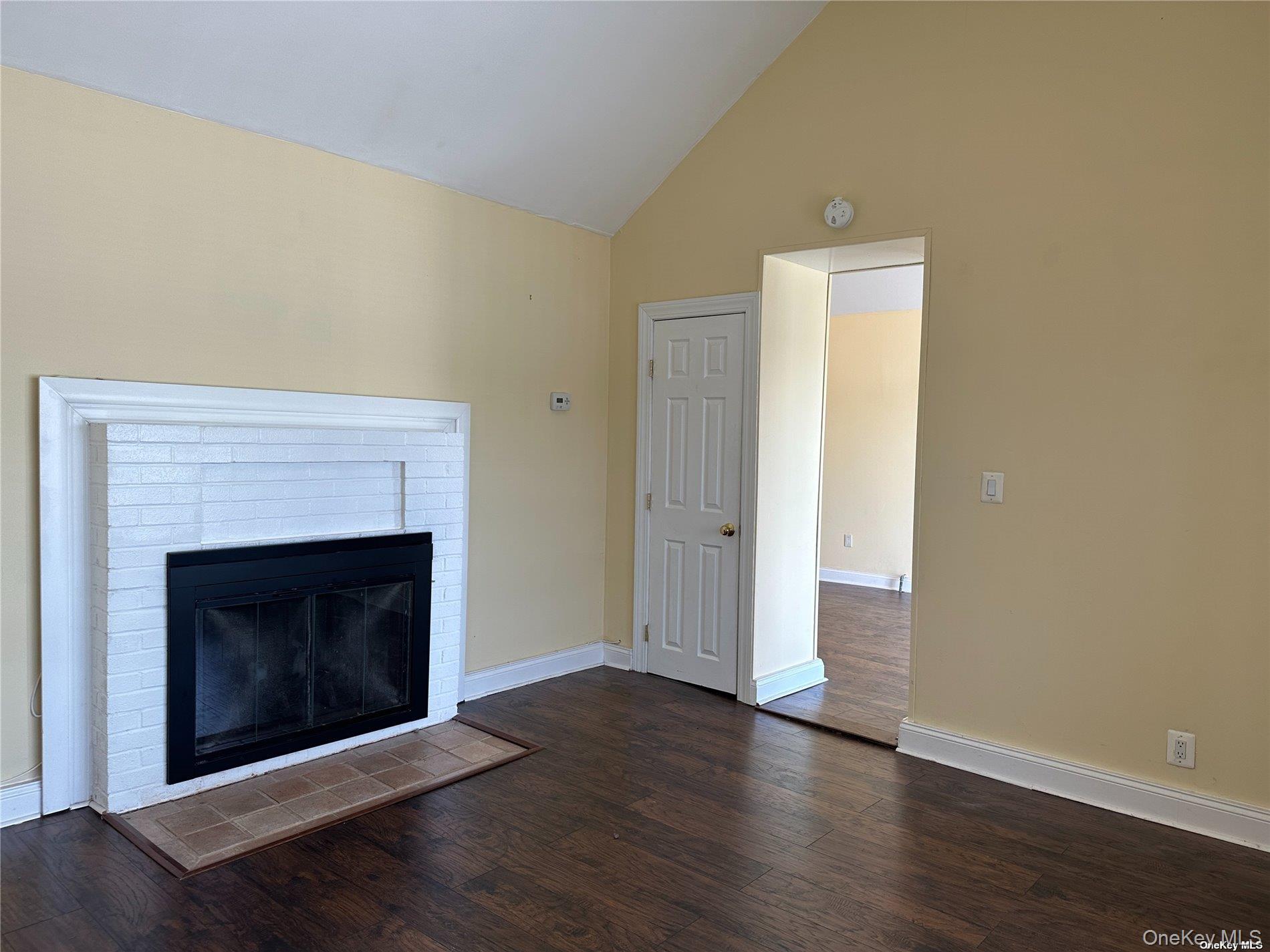 193 Woodbine Avenue, Unit C photo 16