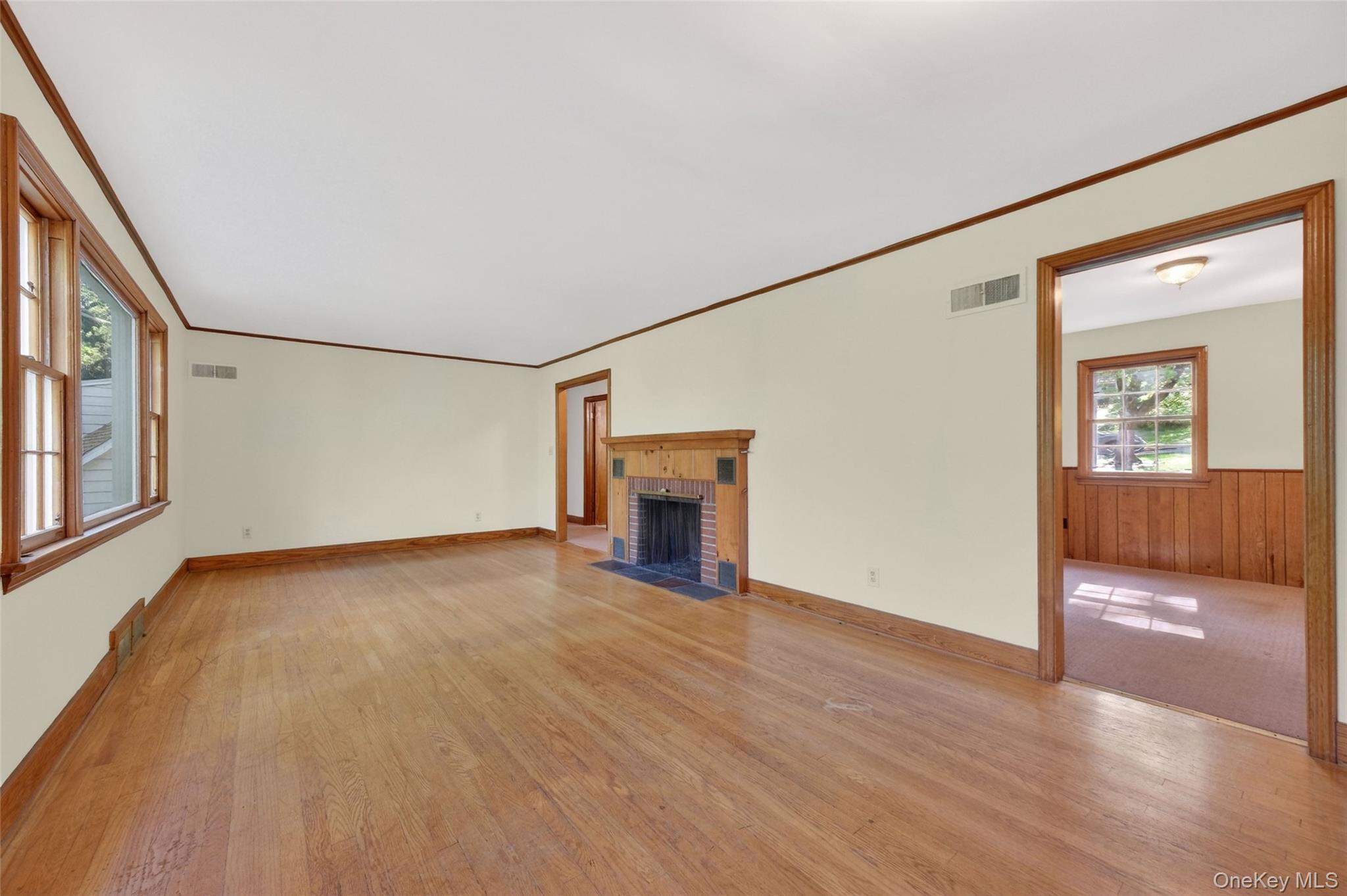 2 Merry Hill Road – For Sale photo 15