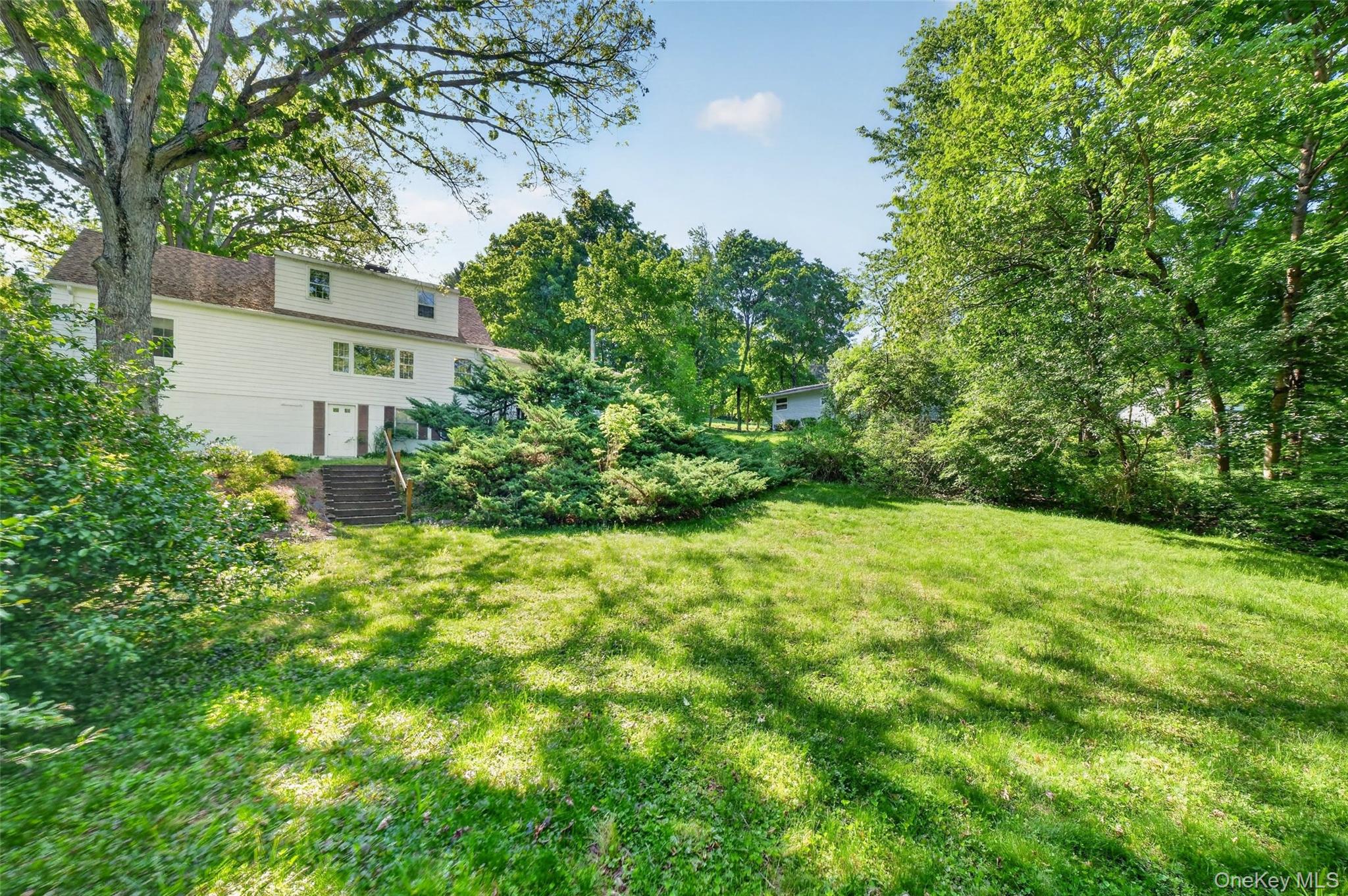 2 Merry Hill Road – For Sale photo 33