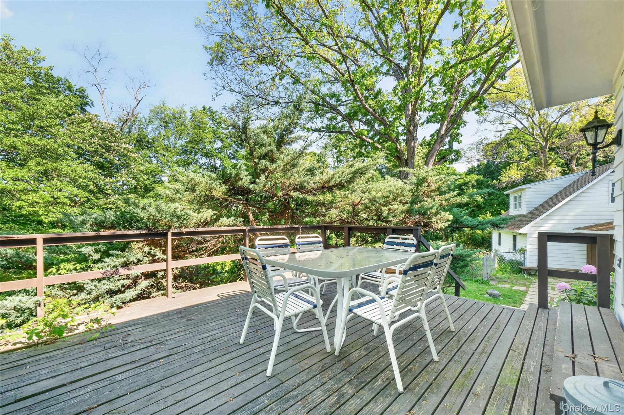 2 Merry Hill Road – For Sale photo 28