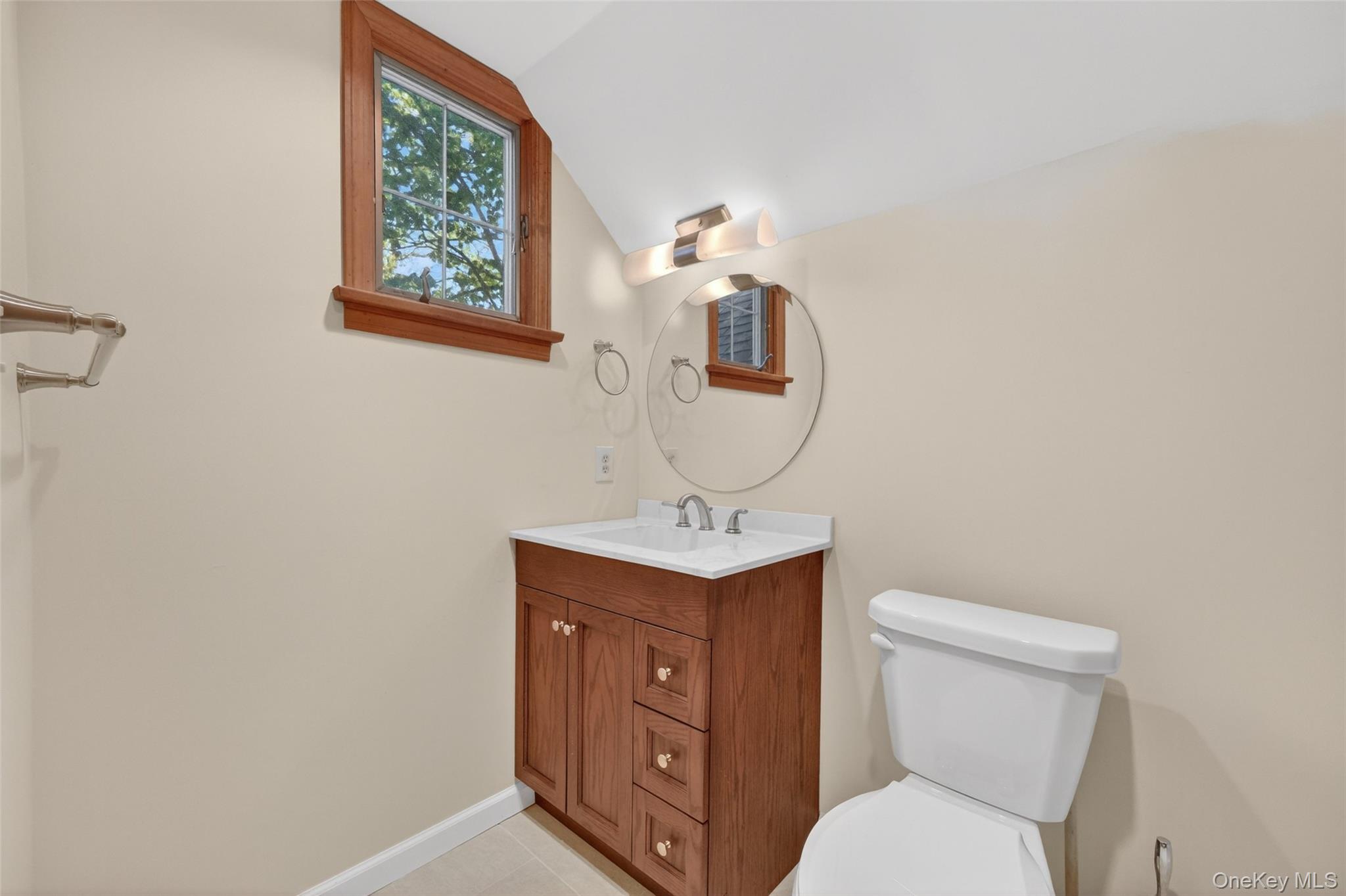 2 Merry Hill Road – For Sale photo 4