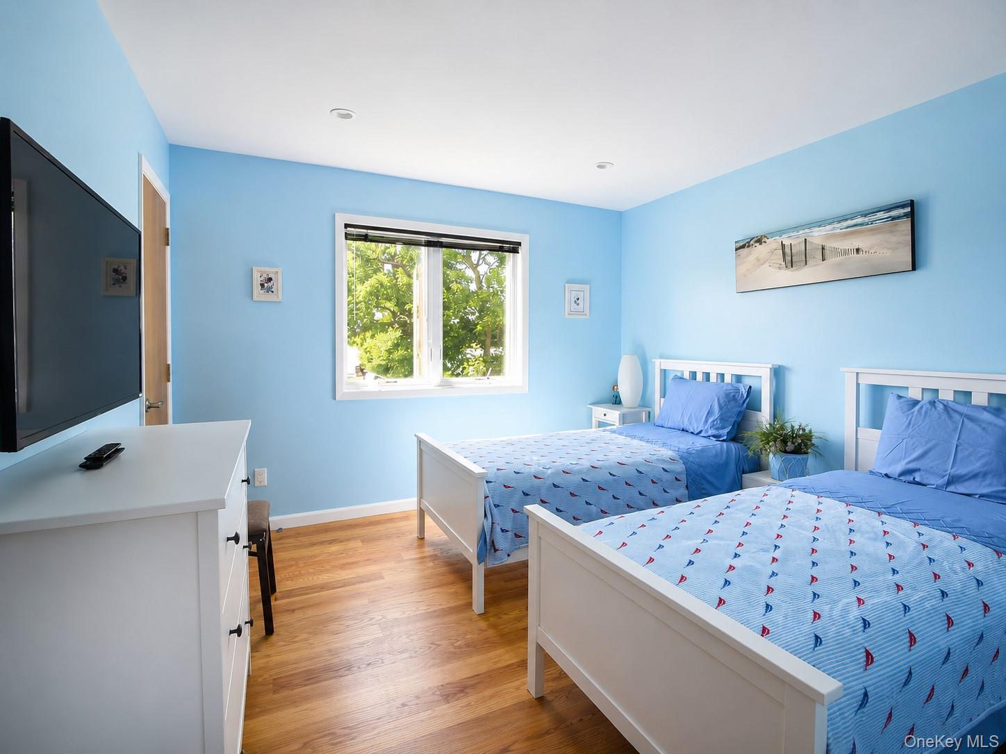 345 Old Cove Boulevard – For Rent photo 10