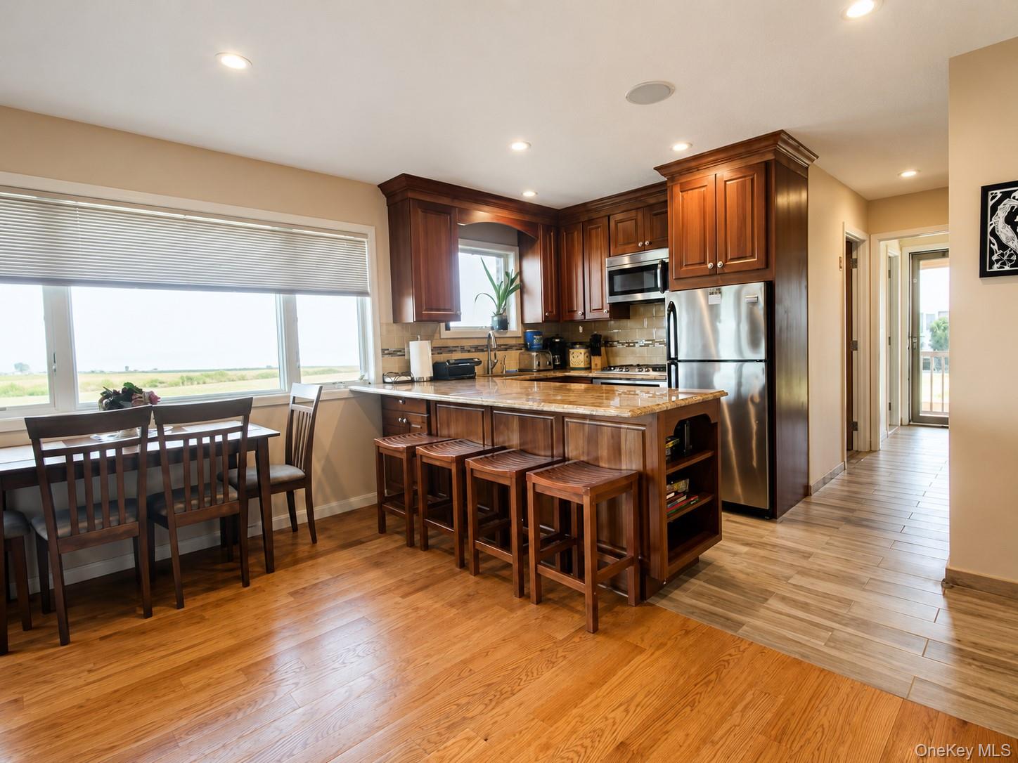 345 Old Cove Boulevard – For Rent photo 5