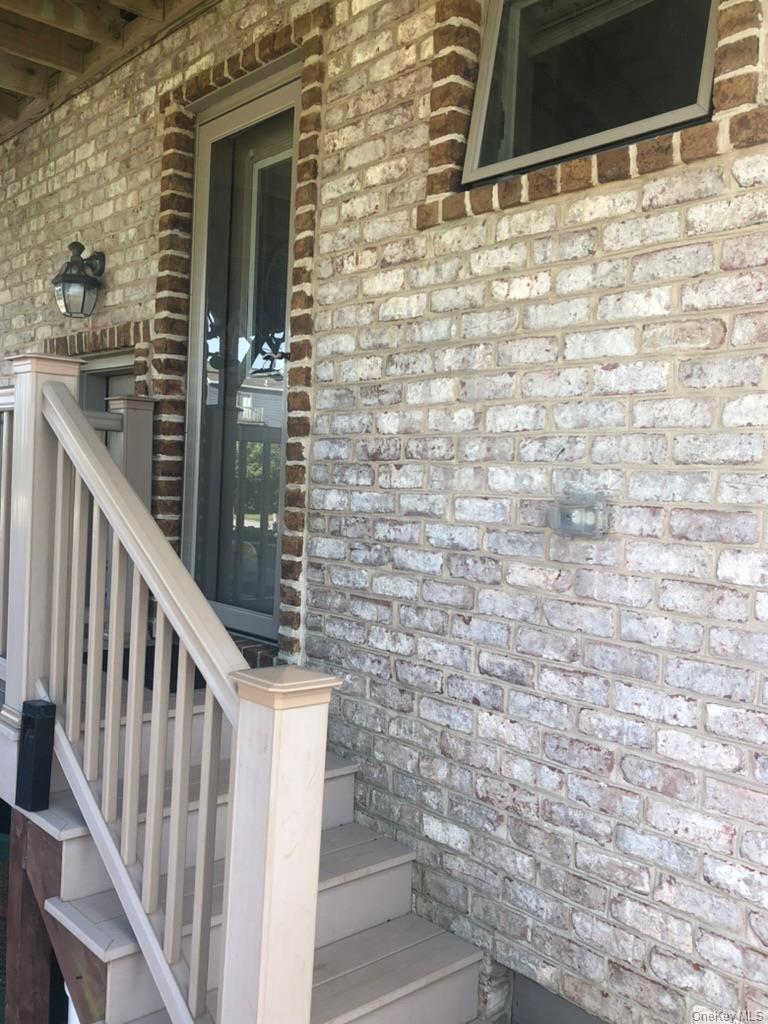 345 Old Cove Boulevard – For Rent photo 17