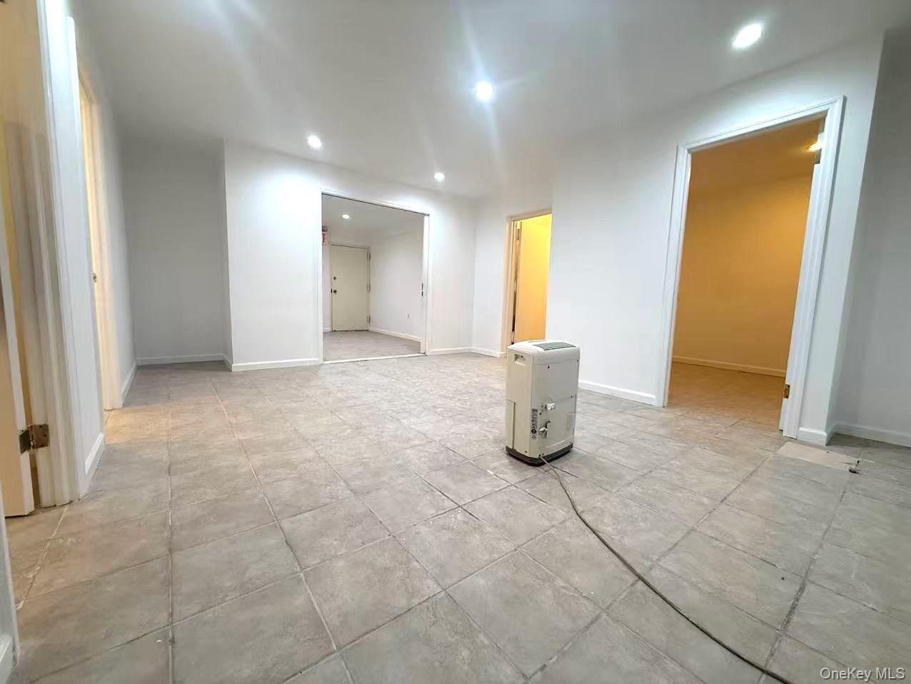 14923 Sanford Avenue, Unit B-C photo 7