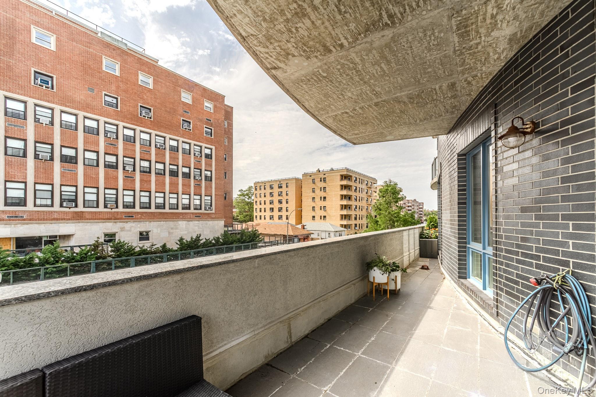 37 W End Avenue, Unit 2B photo 17