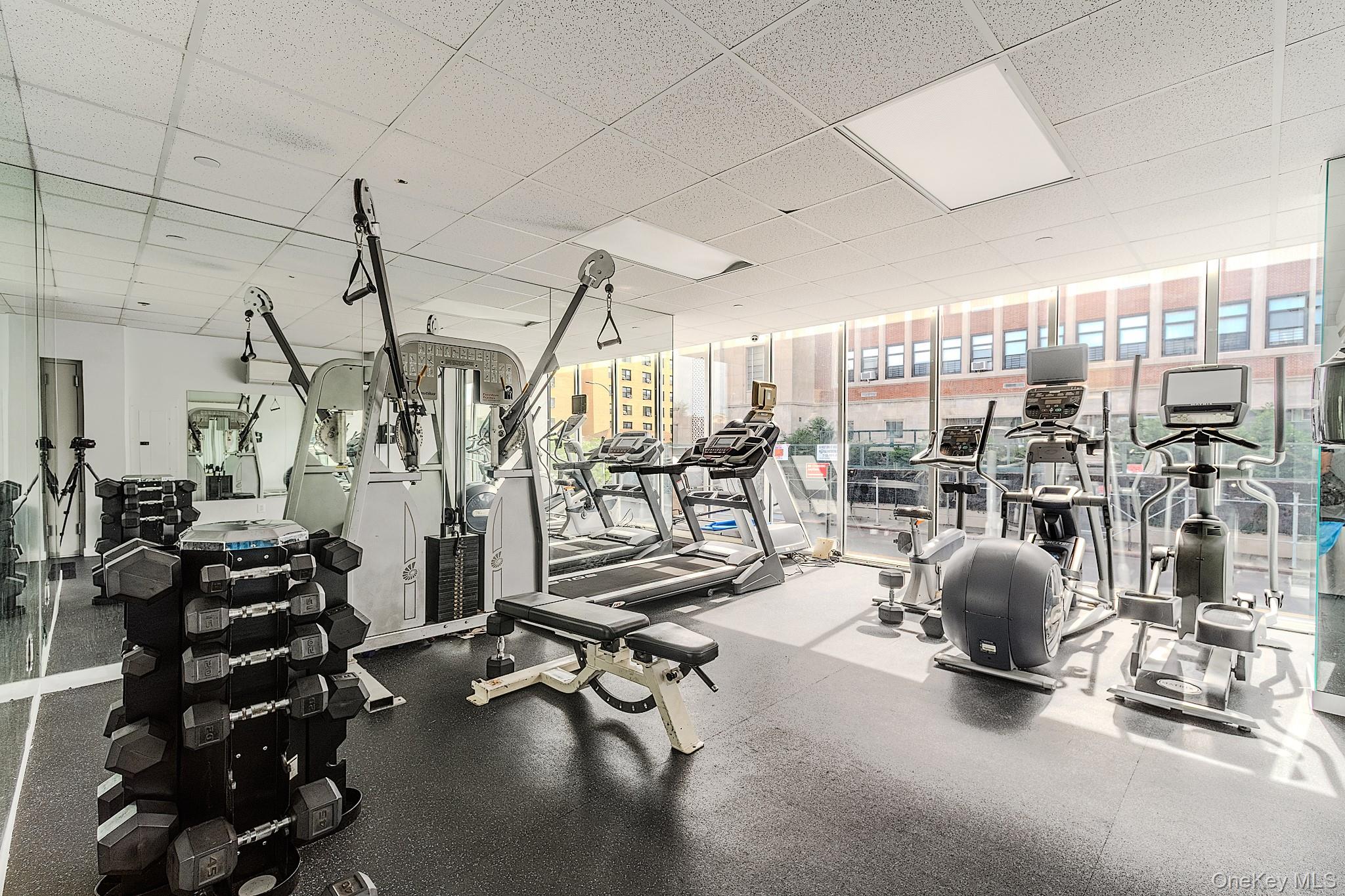 37 W End Avenue, Unit 2B photo 19