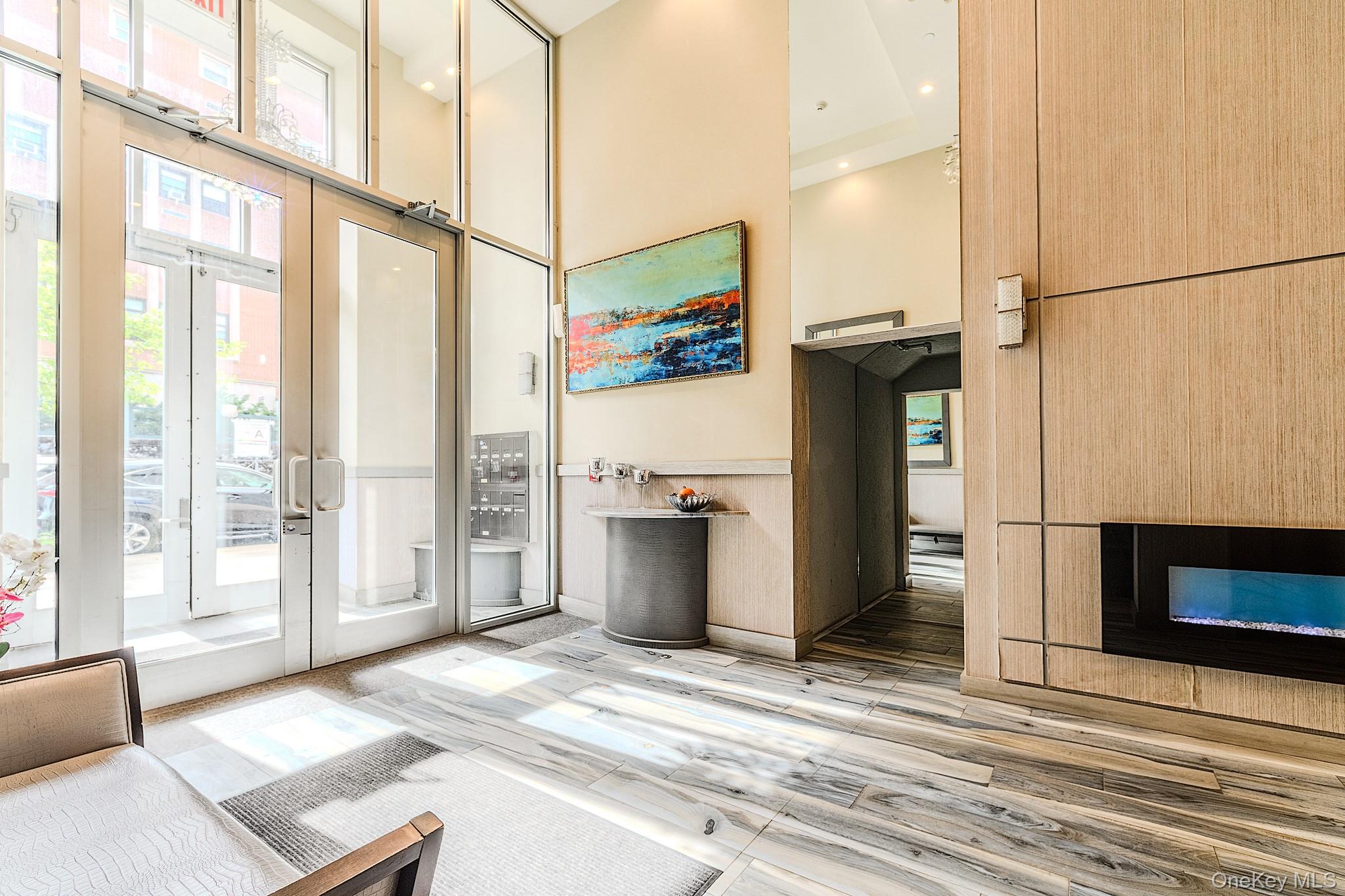 37 W End Avenue, Unit 2B photo 2