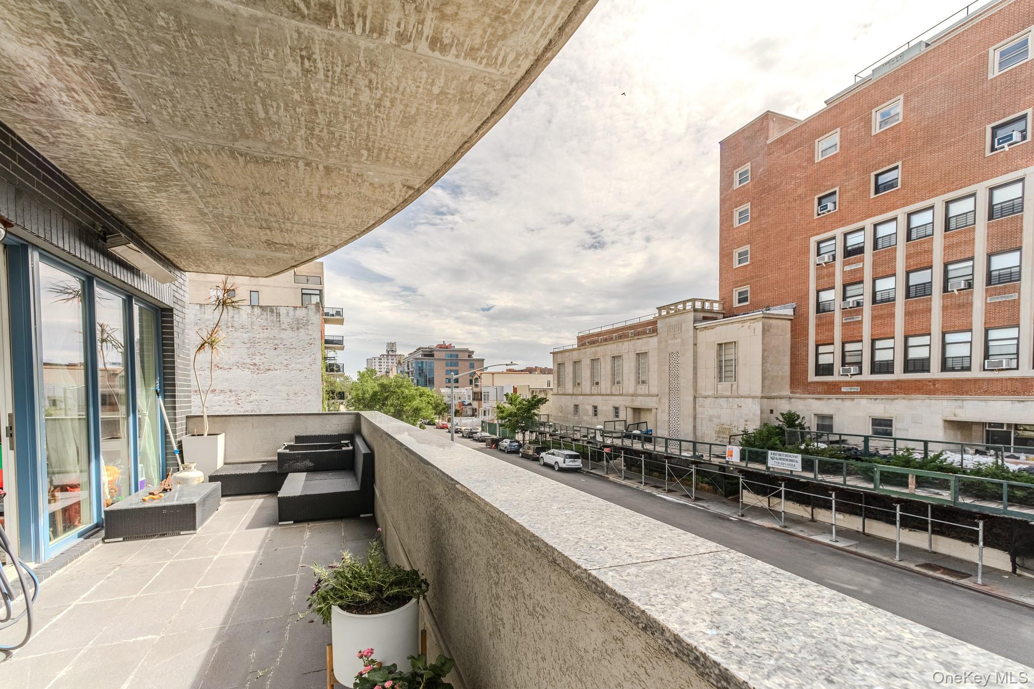 37 W End Avenue, Unit 2B photo 18
