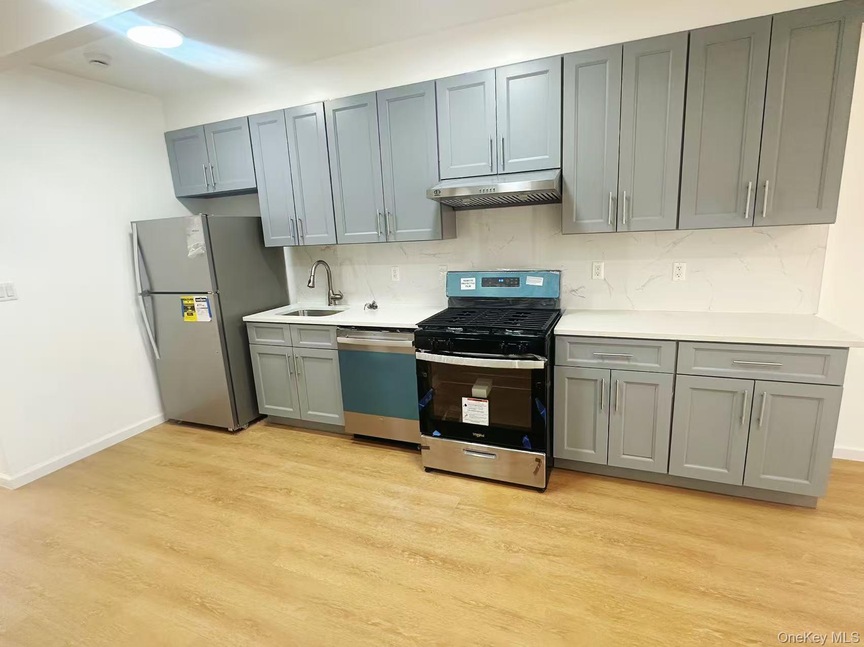 30-87 Steinway Street, Unit 2FL photo 2