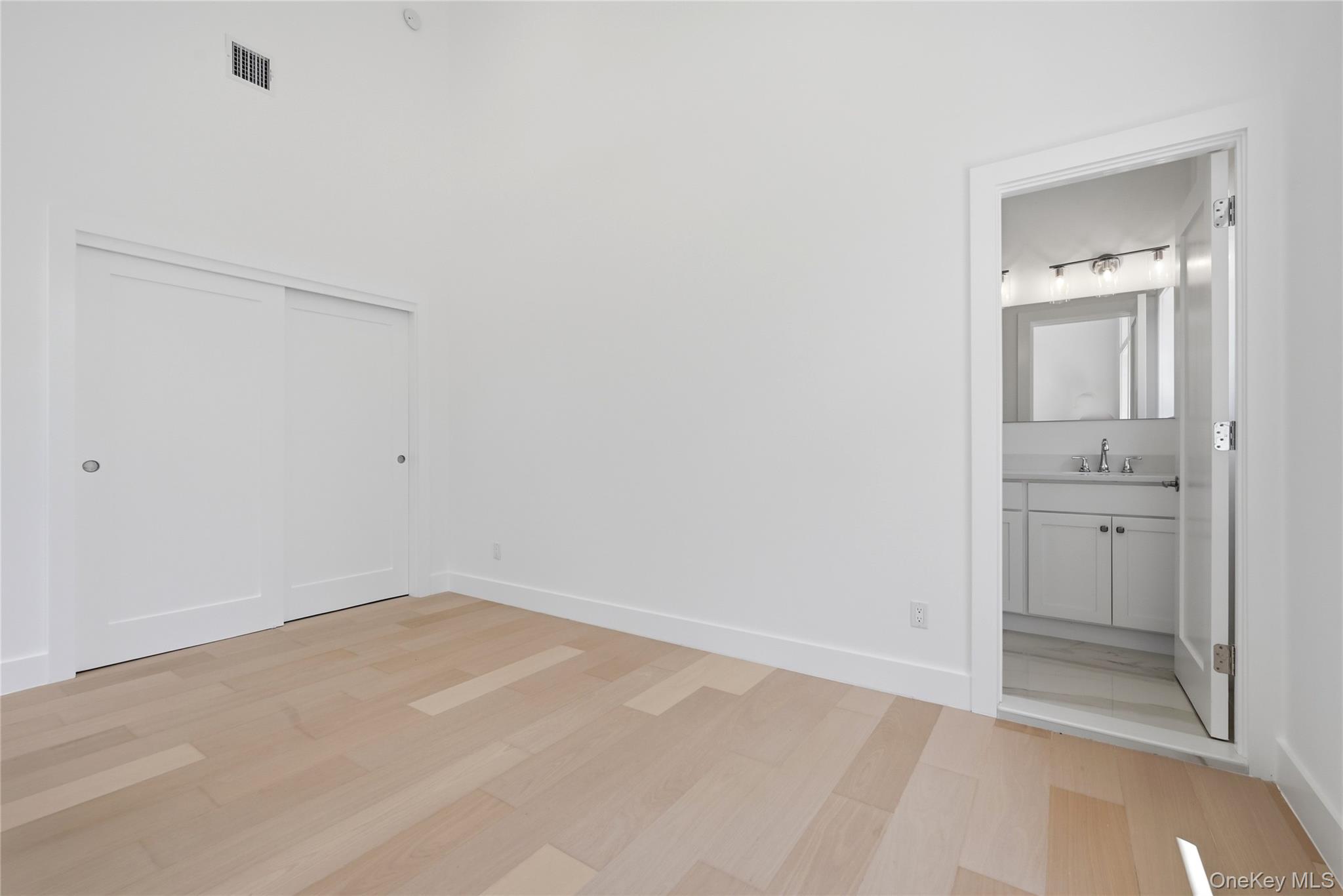 19 Montauk Highway, Unit 7 photo 22