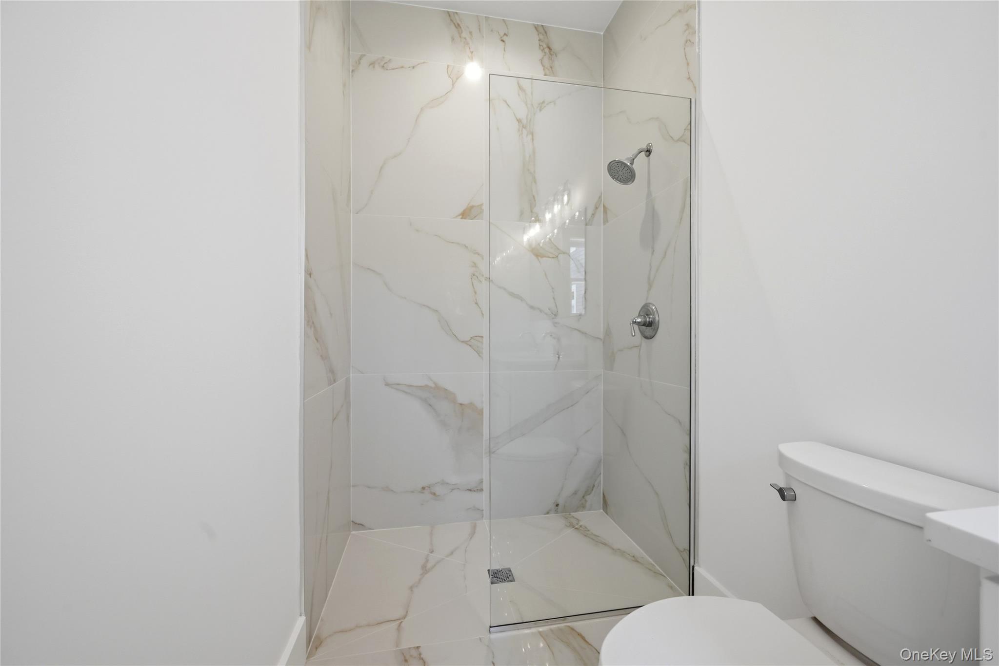 19 Montauk Highway, Unit 7 photo 24