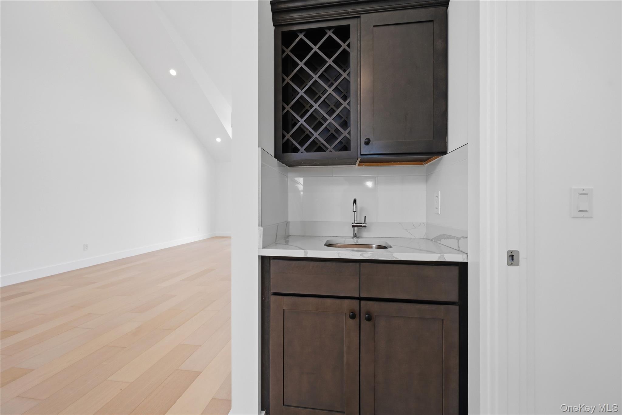 19 Montauk Highway, Unit 9 photo 10