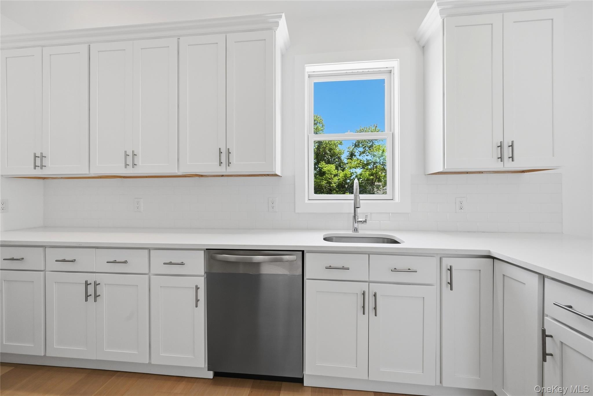 19 Montauk Highway, Unit 9 photo 5