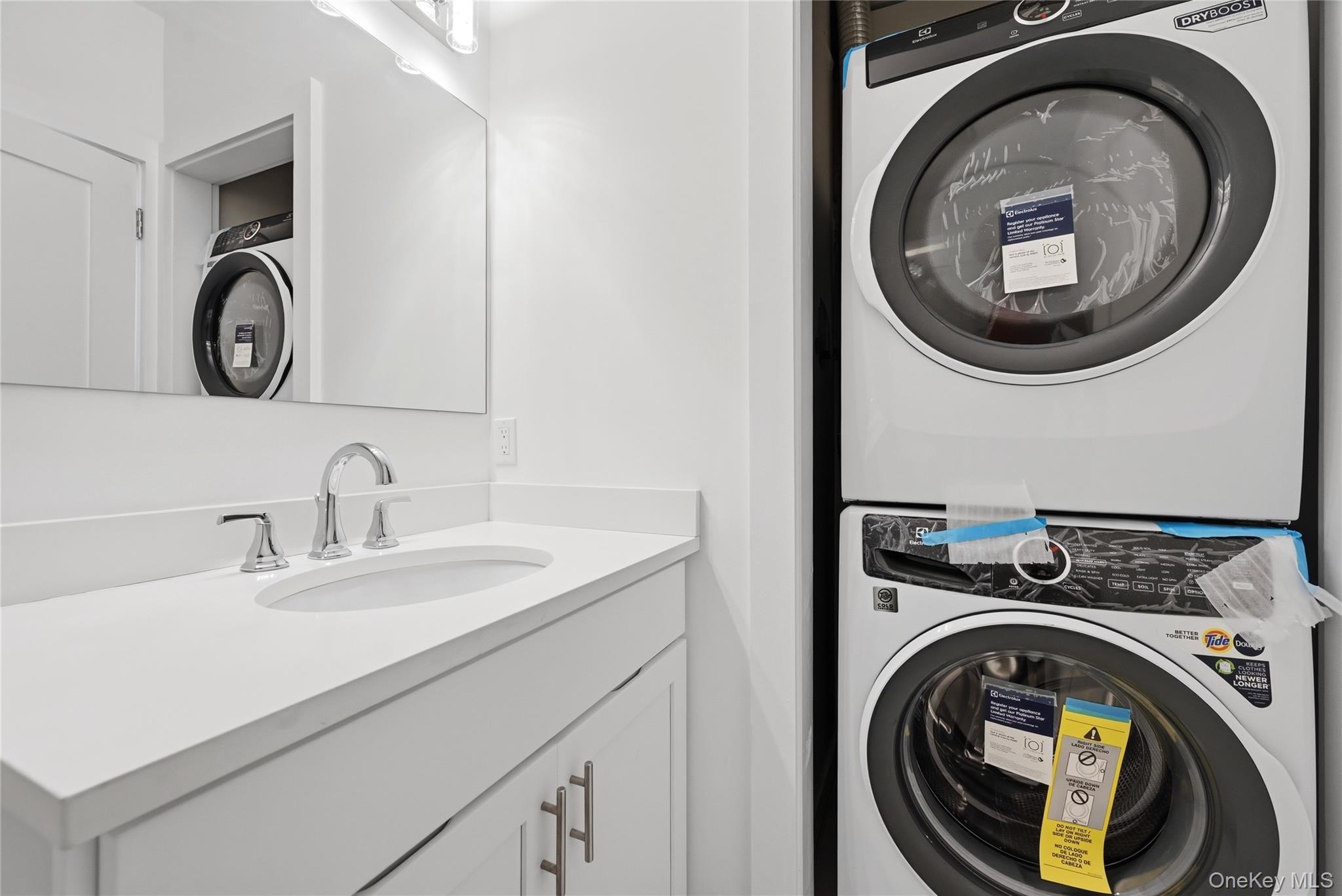 19 Montauk Highway, Unit 9 photo 17