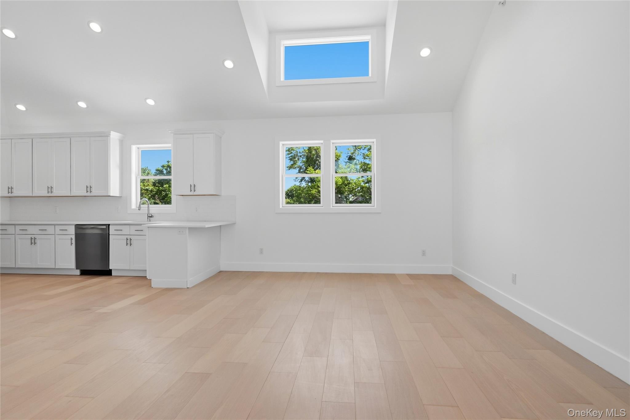 19 Montauk Highway, Unit 9 photo 11
