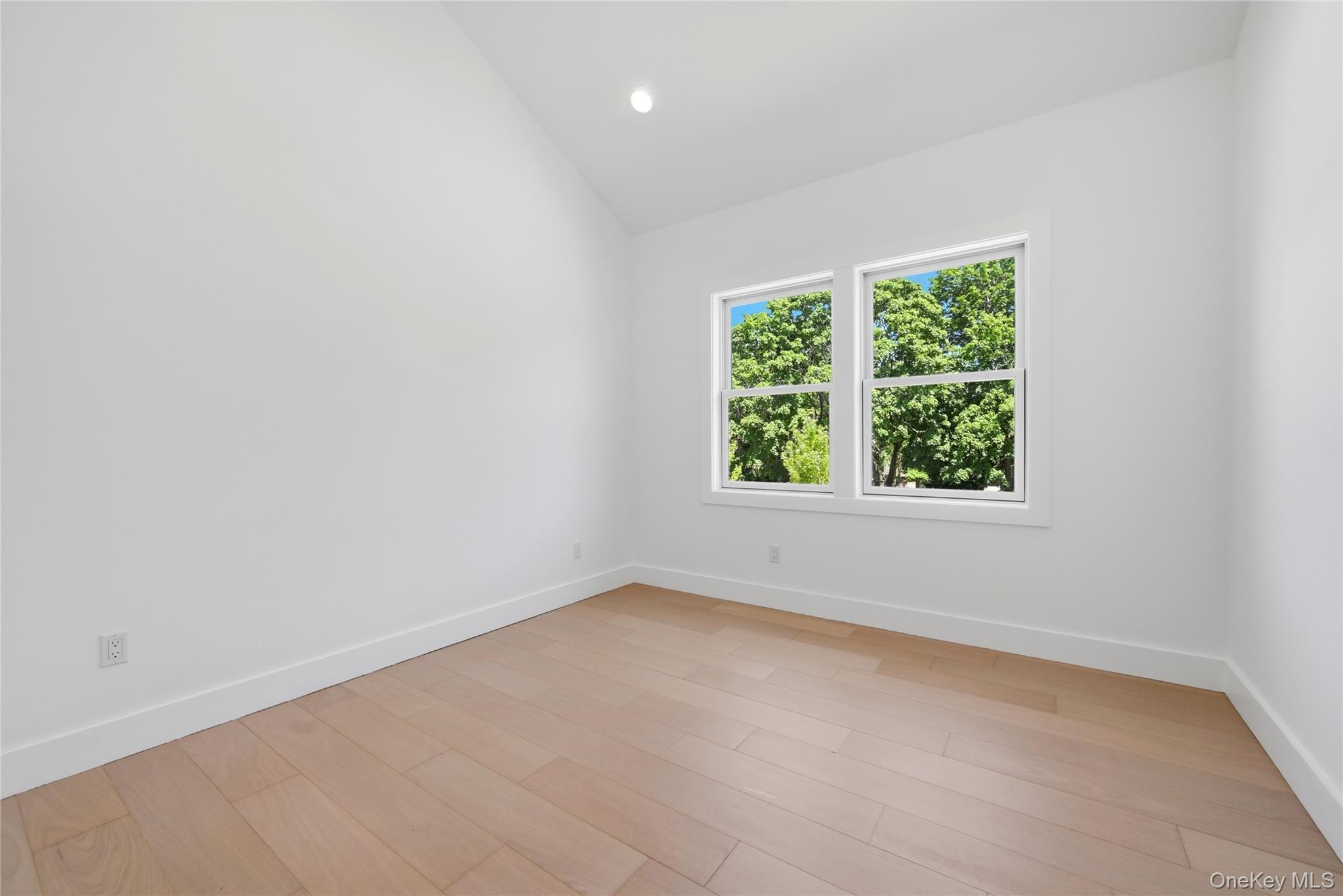 19 Montauk Highway, Unit 9 photo 12