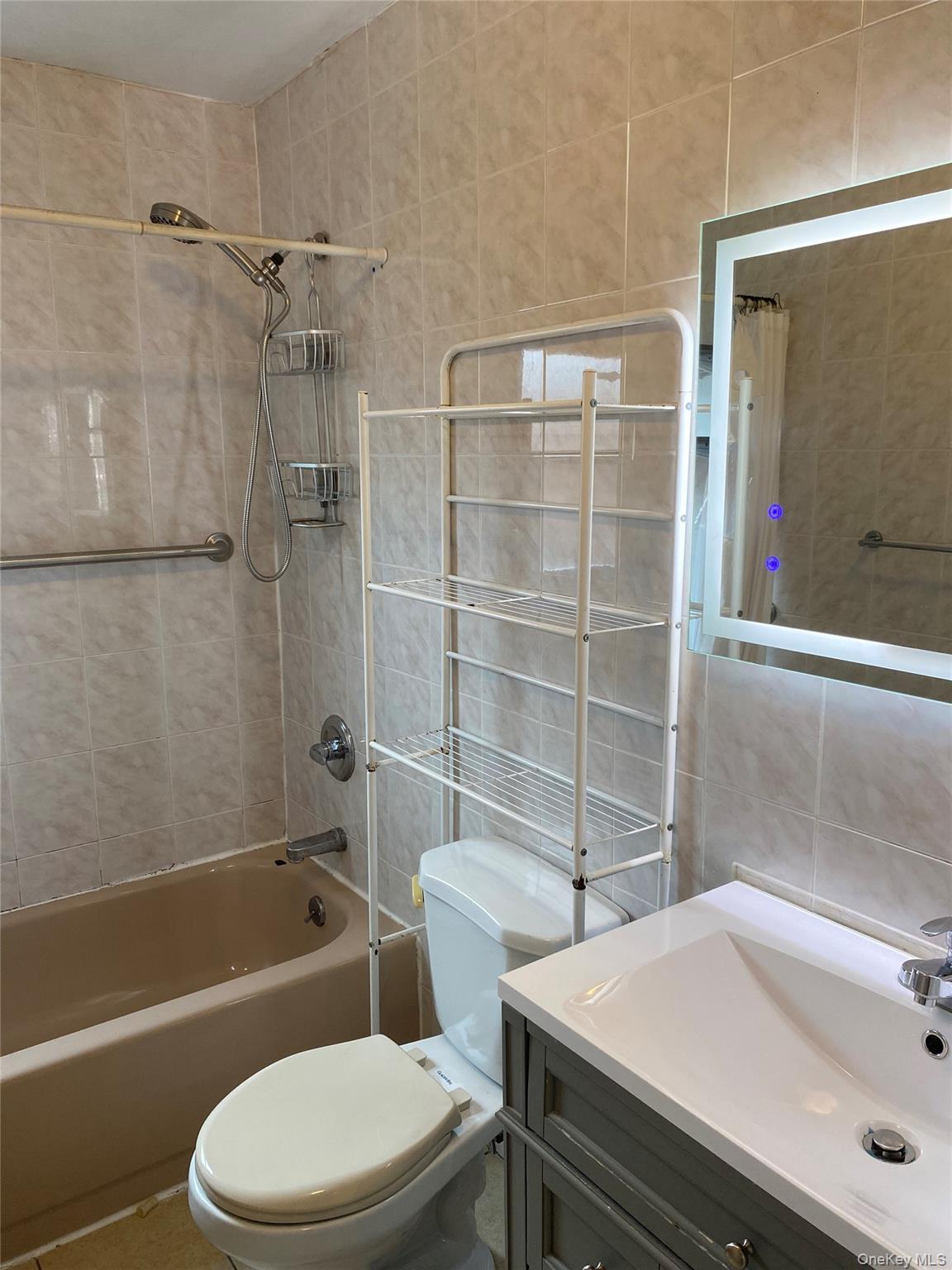 77 34 162nd Street, Unit 2 photo 9
