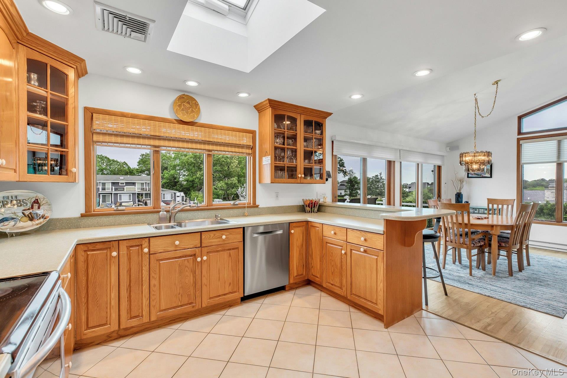 6 Mill Pond Road – For Sale photo 13