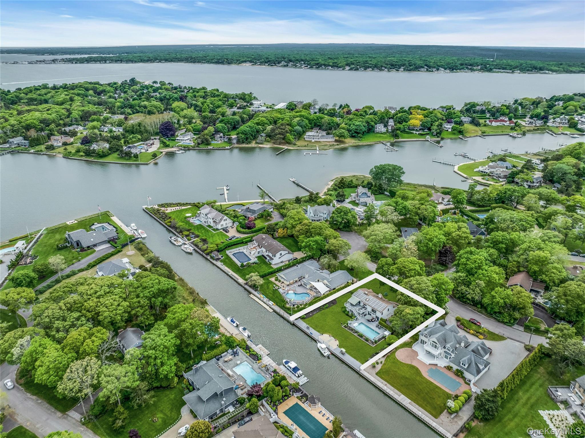 6 Mill Pond Road – For Sale