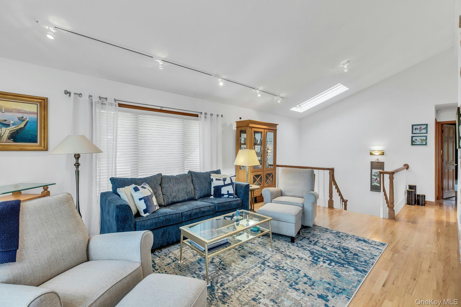 6 Mill Pond Road – For Sale photo 10
