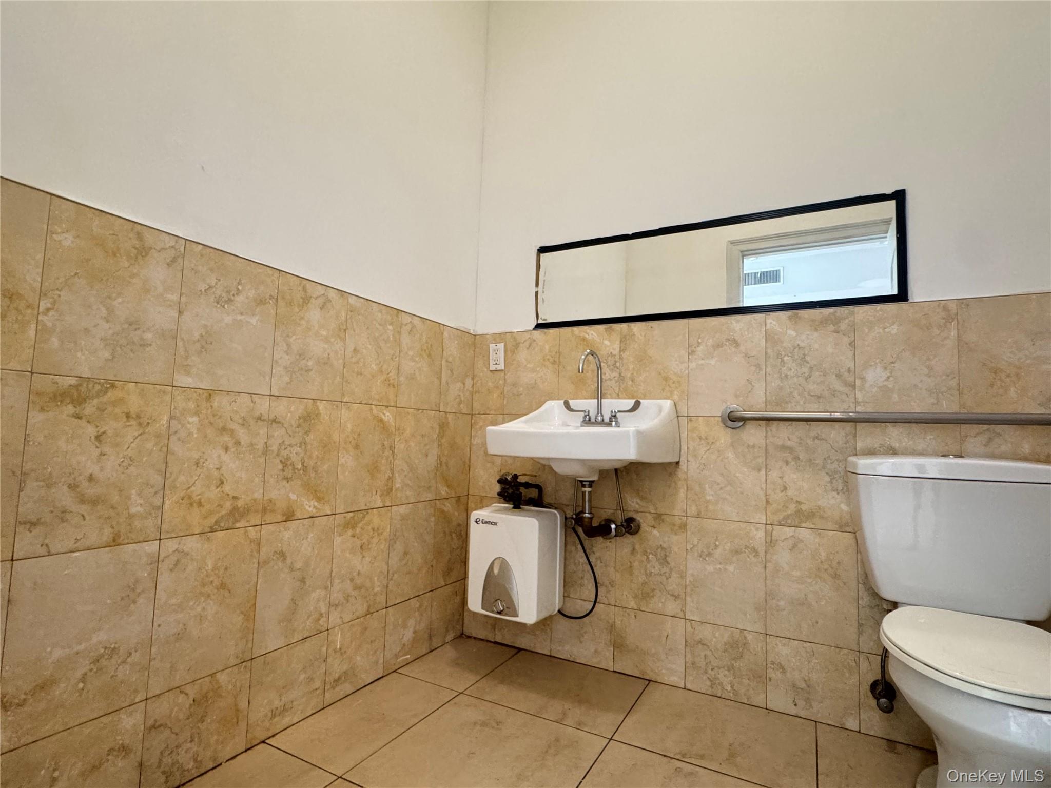2825 Steinway Street – For Rent photo 13