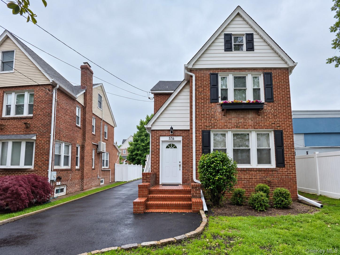 576 Liberty Avenue – For Rent