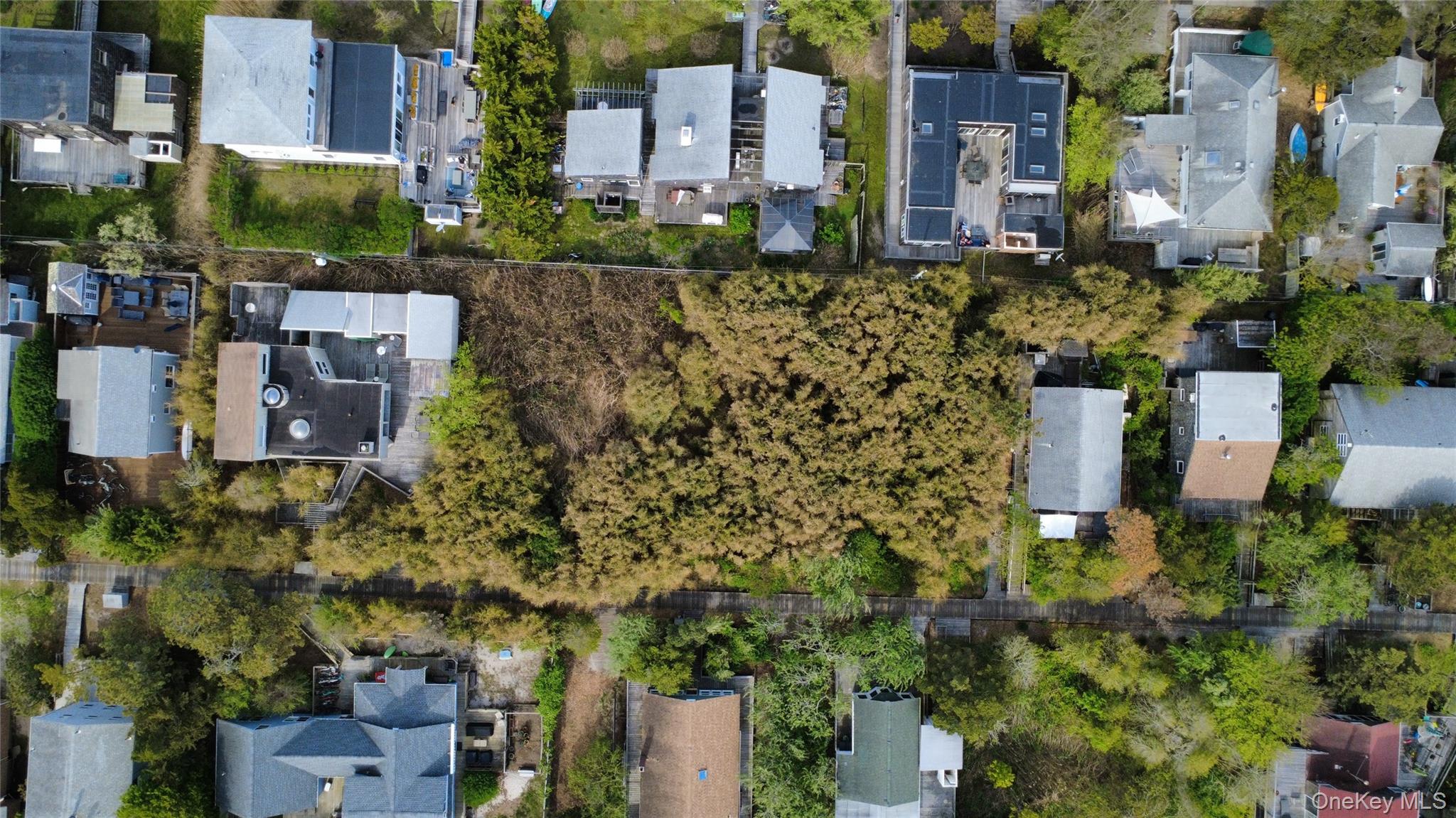 5th Avenue – For Sale