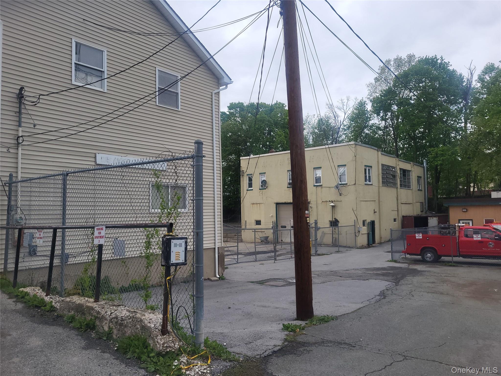 88 Monhagen Avenue – For Rent photo 4