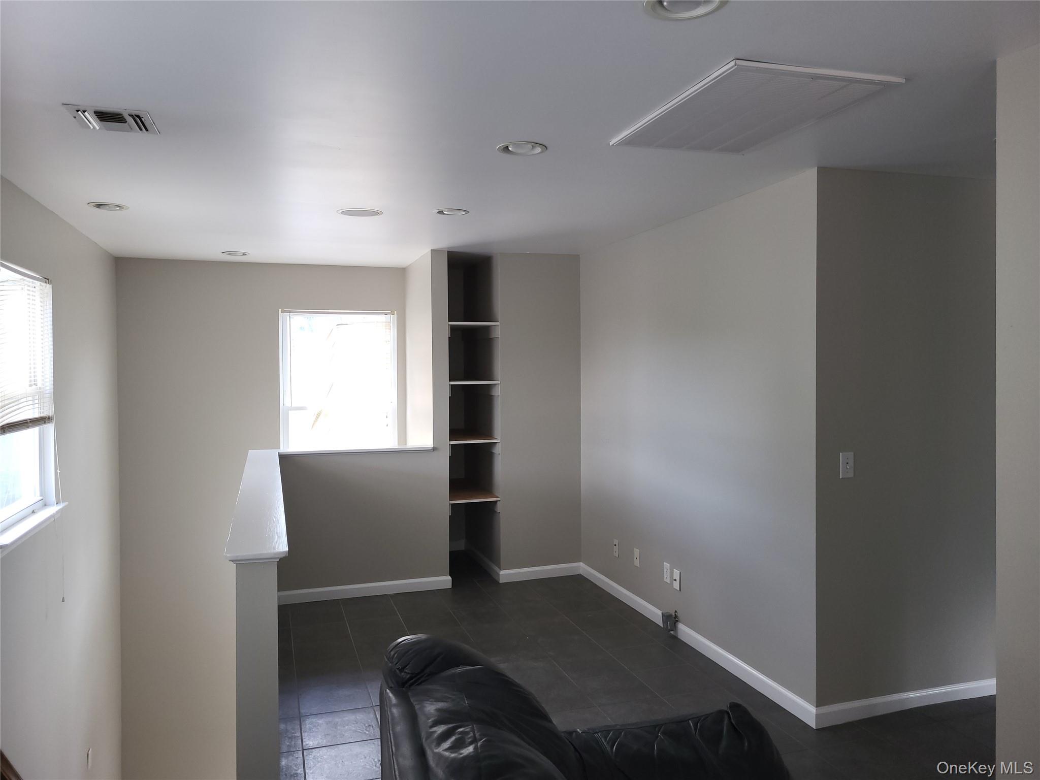 88 Monhagen Avenue – For Rent photo 22