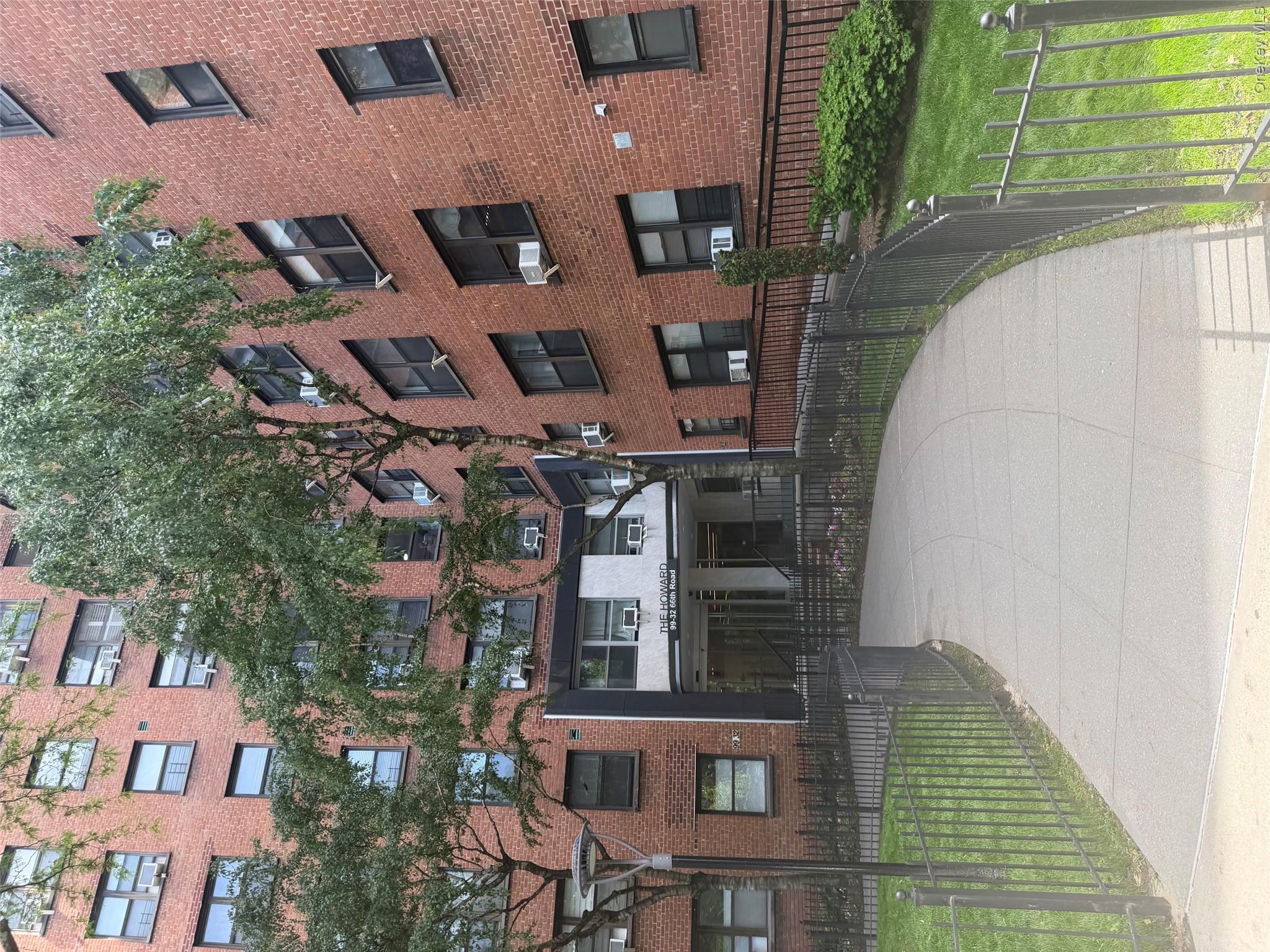 99-32 66 Rd, Unit 3AA