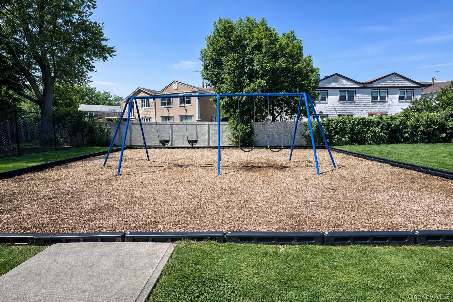 209-25 18th Avenue, Unit 6D photo 33