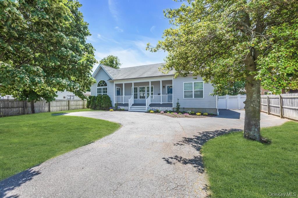 2 Lincoln Avenue – For Sale photo 2