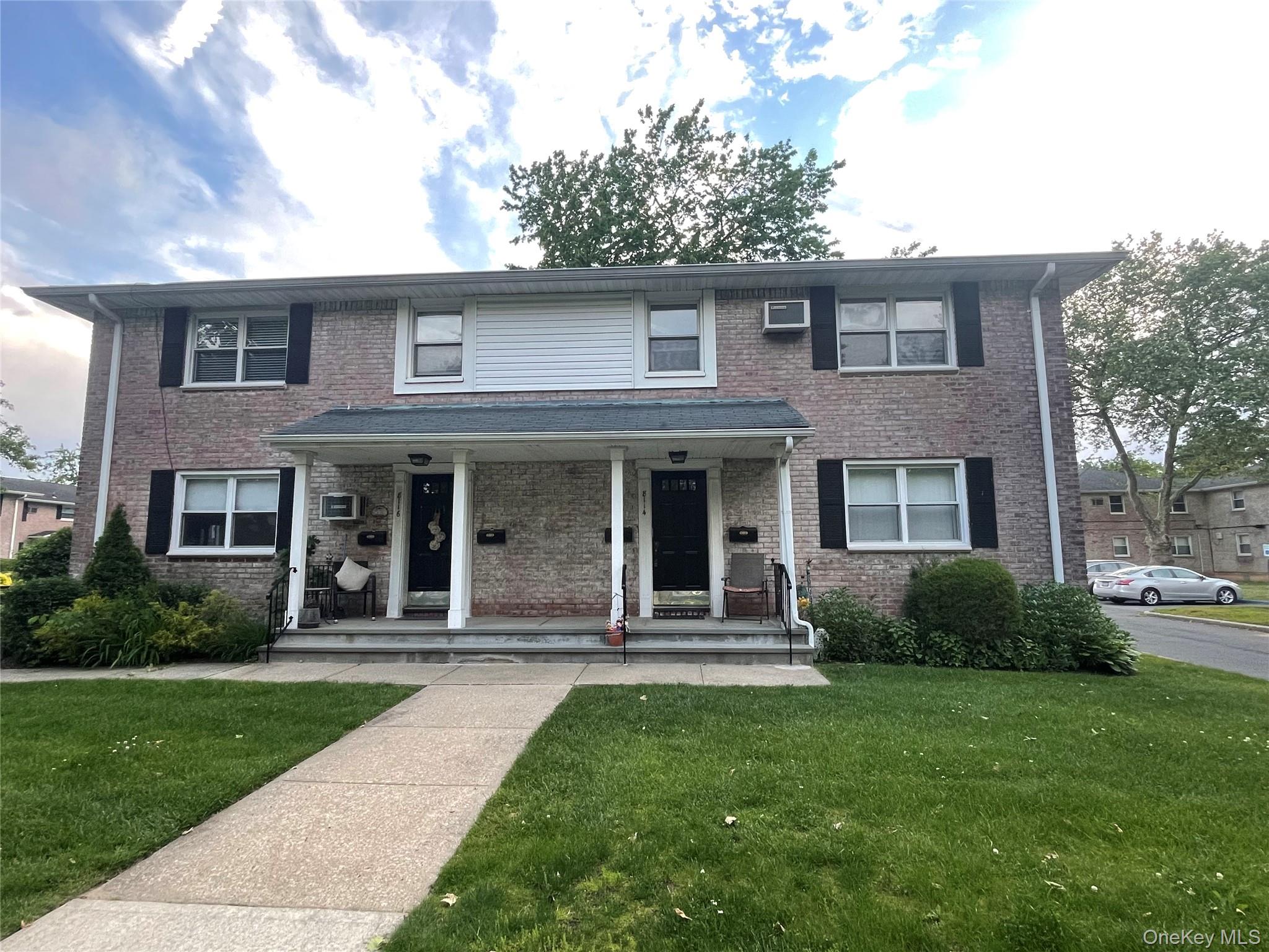 81-14 Langdale Street, Unit 249B